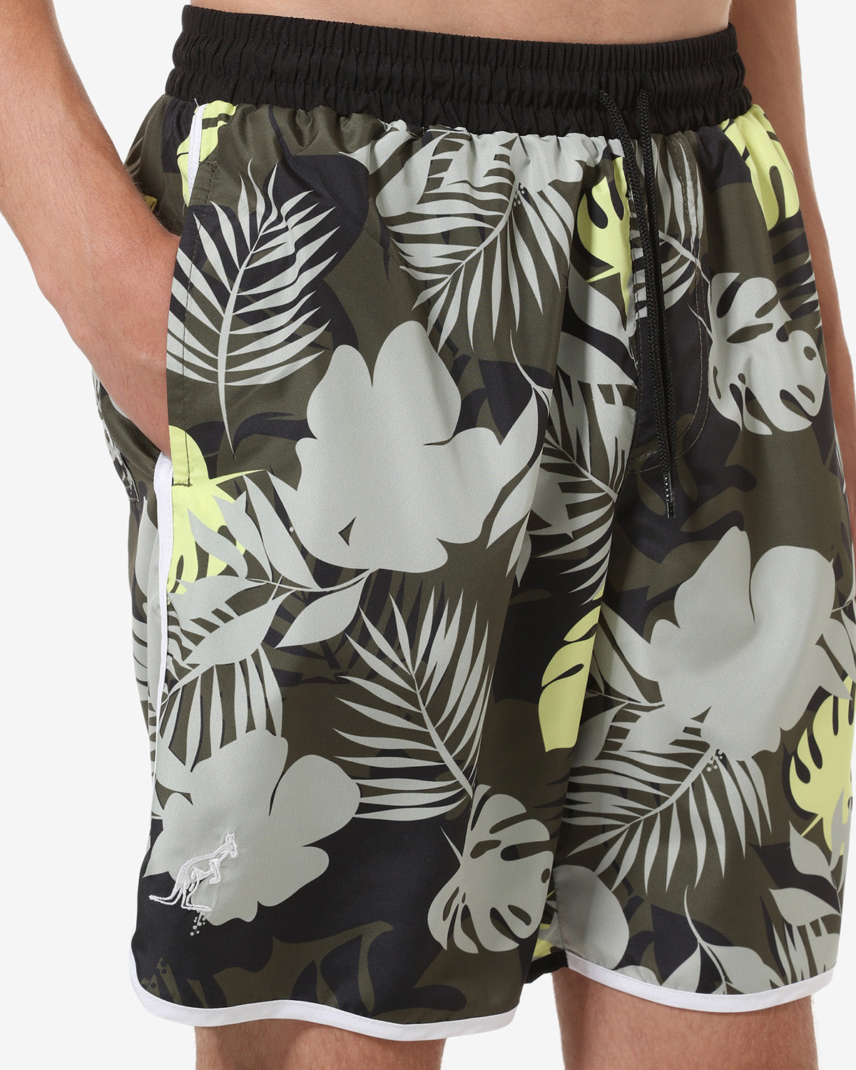 australian-flower-swimshort-verde-aneto image 4