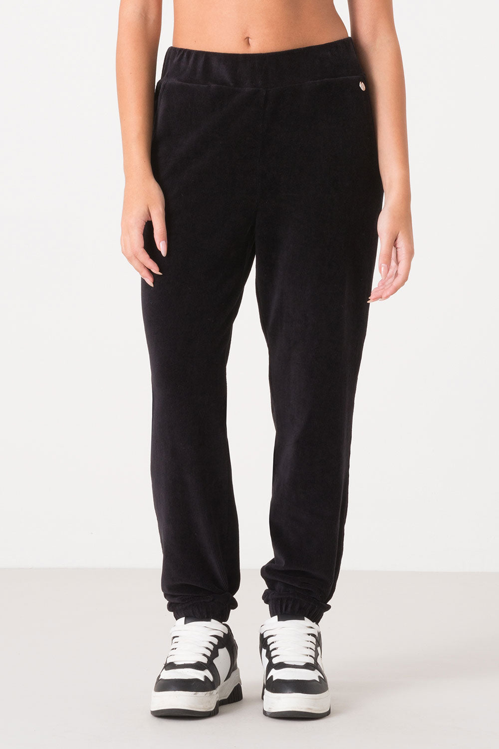 dimensione-danza-pantalone-uomo-in-velluto-a-coste-con-elastico-al-fondo image 1