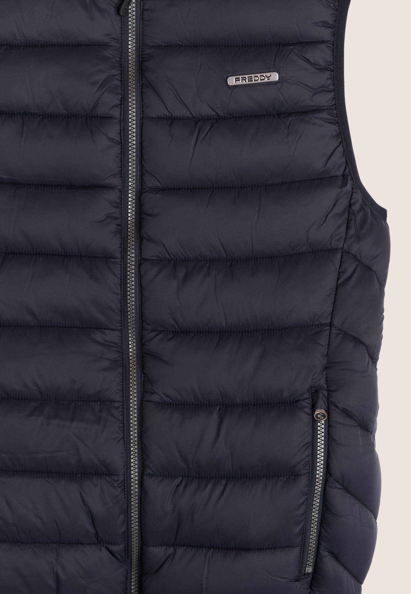 freddy-gilet-uomo-trapuntato-collo-alto-zip-doppio-cursore image 3