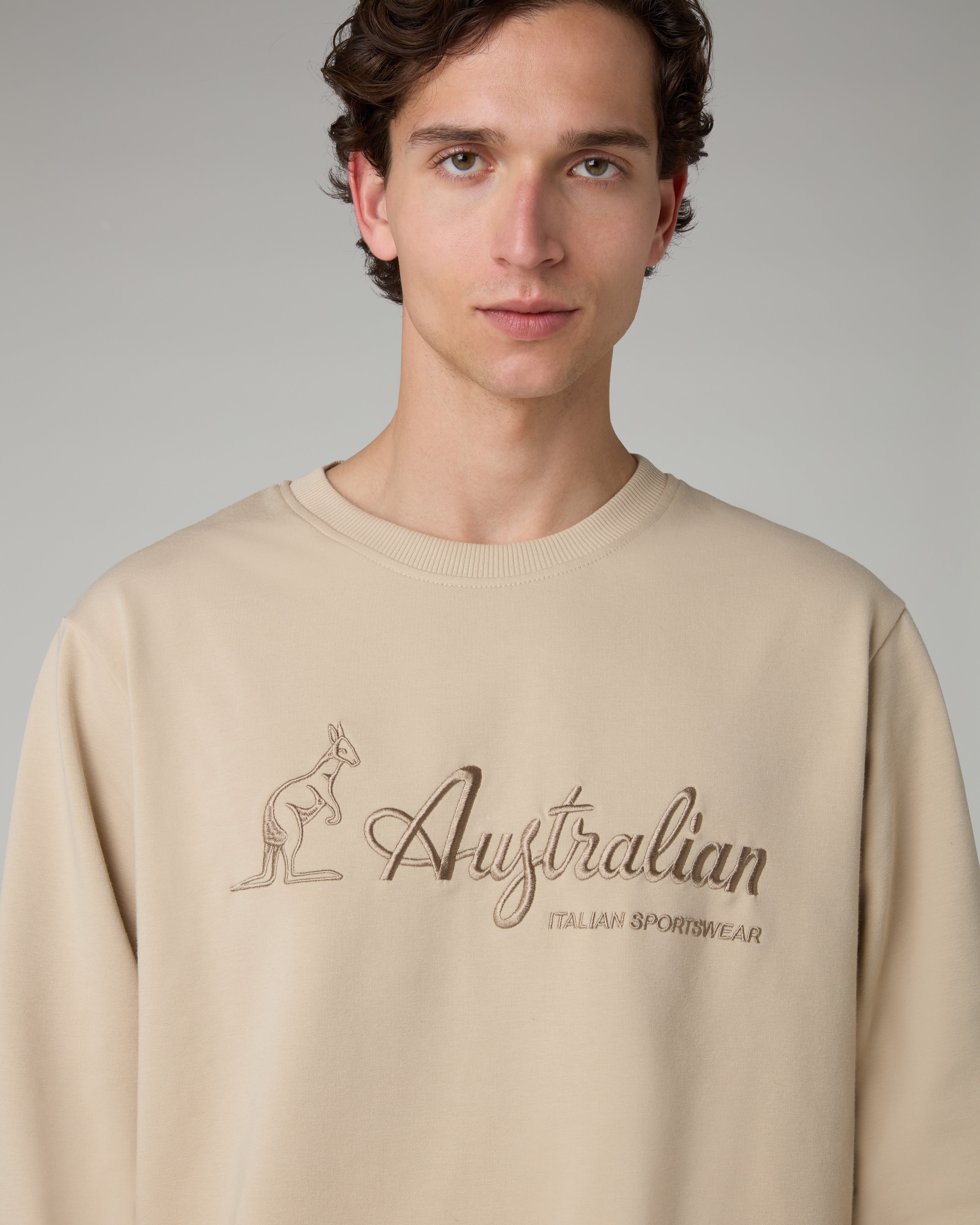 australian-statement-logo-crewneck-felpa-girocollo-sabbia-made-in-italy image 4