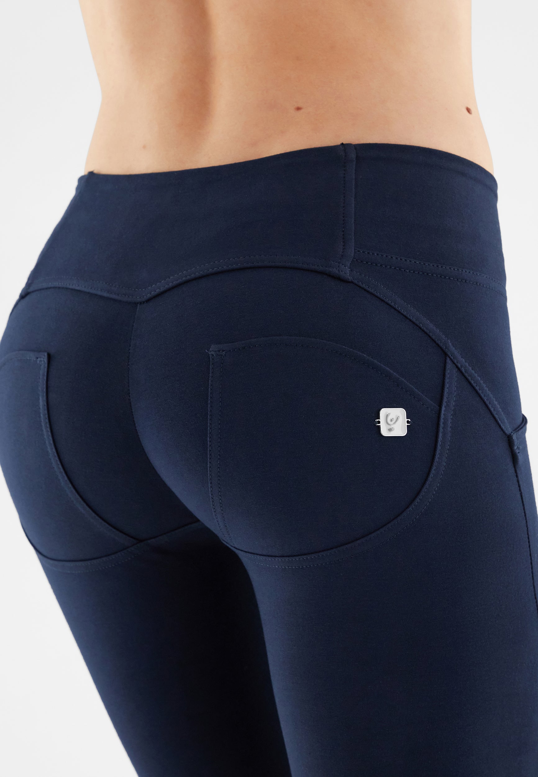 freddy-pantaloni-push-up-wr-up-skinny-cotone-organico-vita-media-3-bottoni image 5