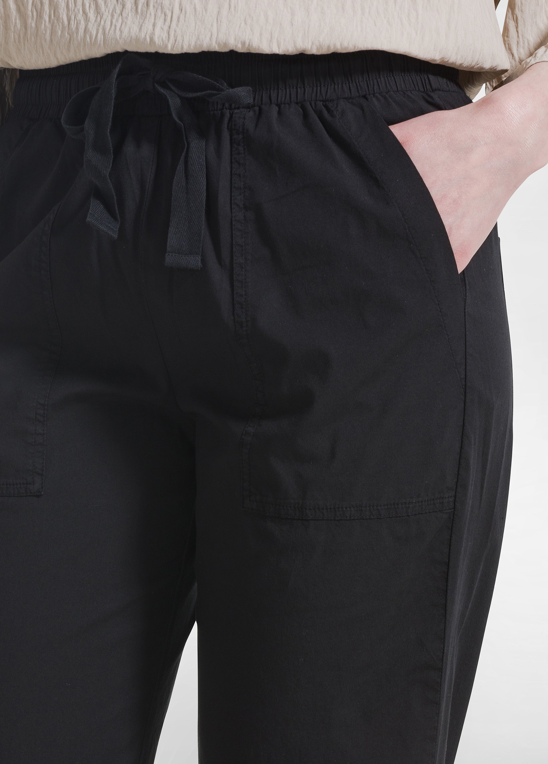 deha-pantaloni-dritti-in-popline-elasticizzato-nero image 4