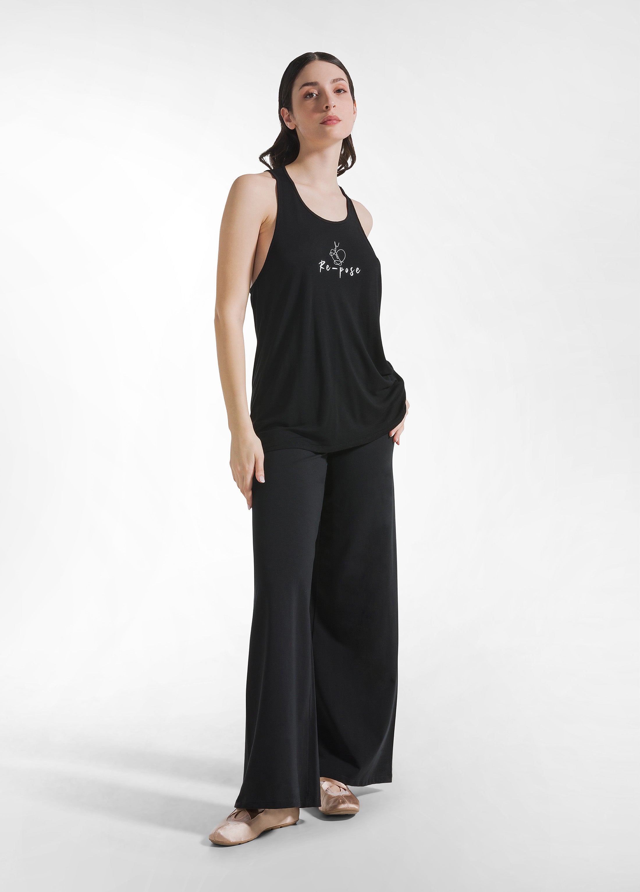 deha-canotta-a-vogatore-in-leggera-viscosa-nero-canotta-donna-yoga image 4