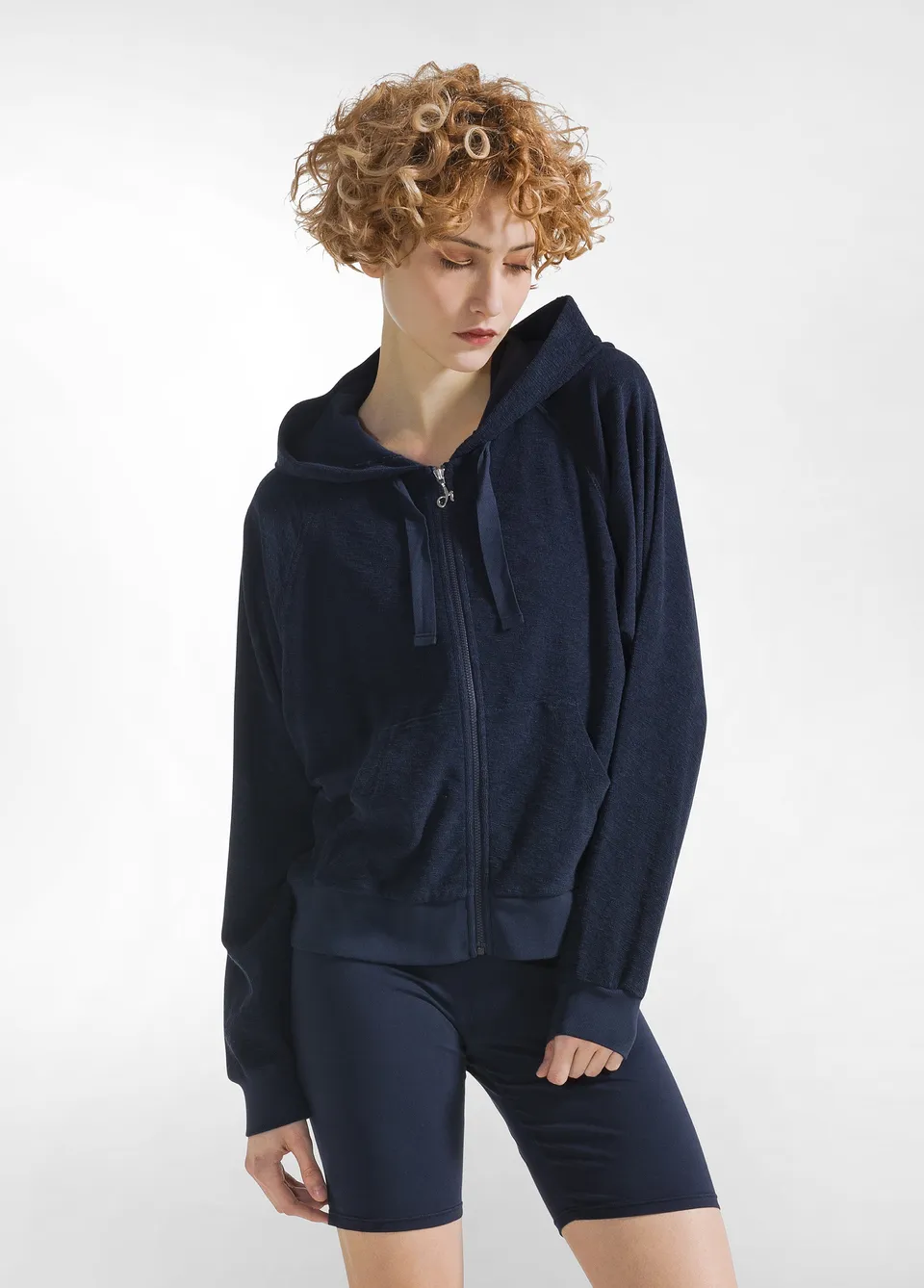 deha-a00432-felpa-in-spugna-con-zip-e-cappuccio-blu image 1