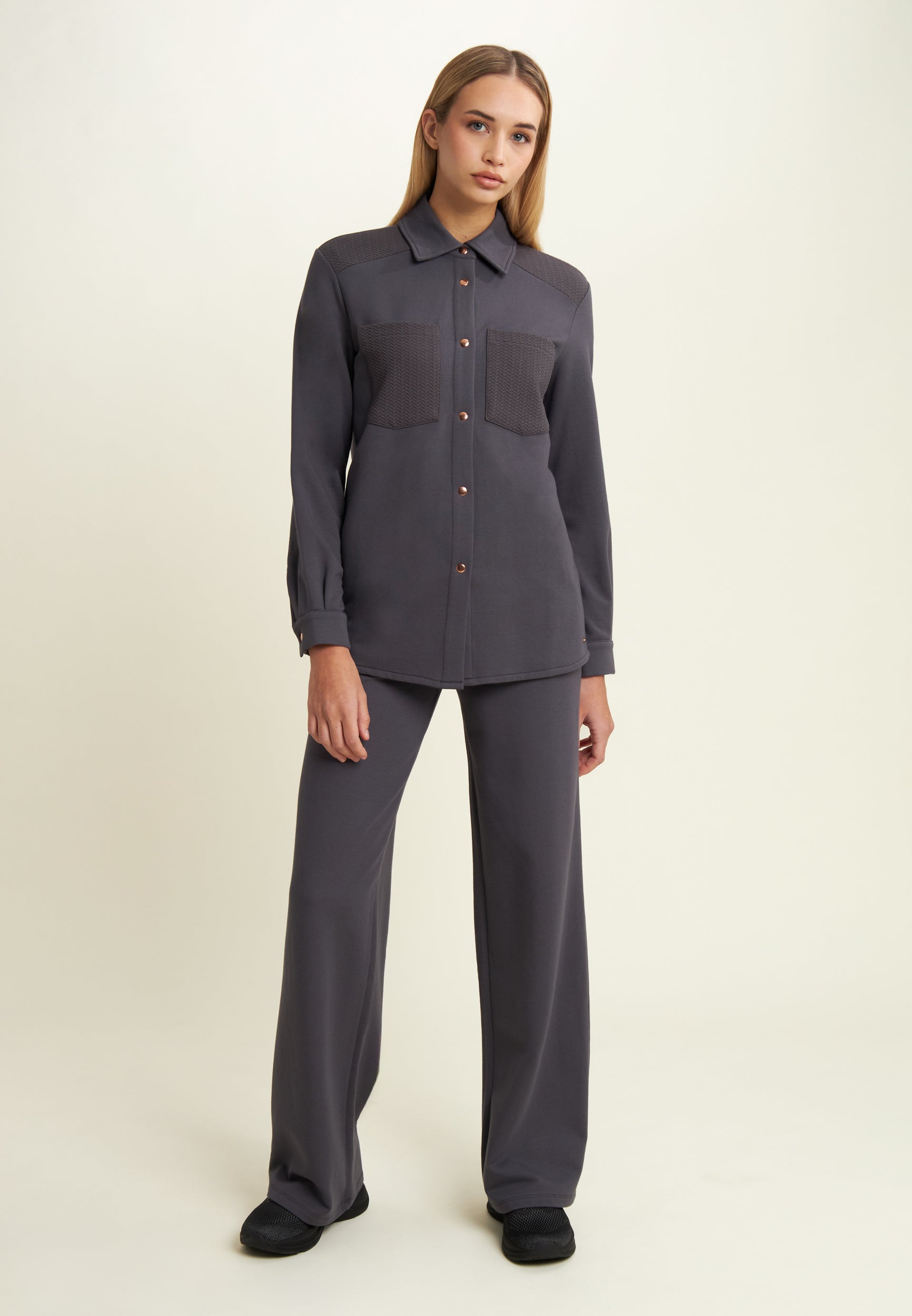 freddy-pantaloni-donna-wide-leg-in-felpa-modal-con-micro-trecce image 2