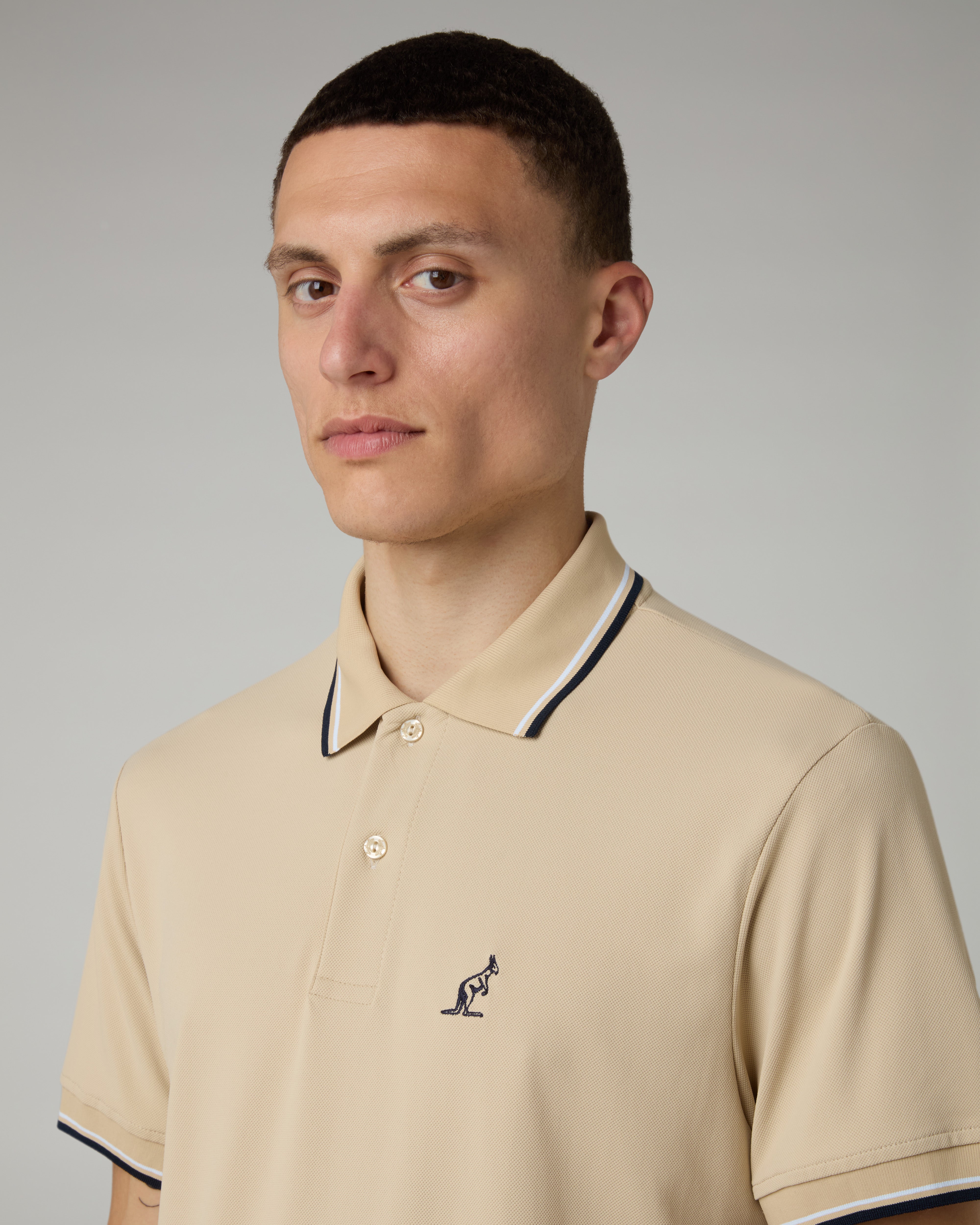 australian-2-stripes-polo-shirt-sabbia-in-piquet-tecnico-regular-fit image 4