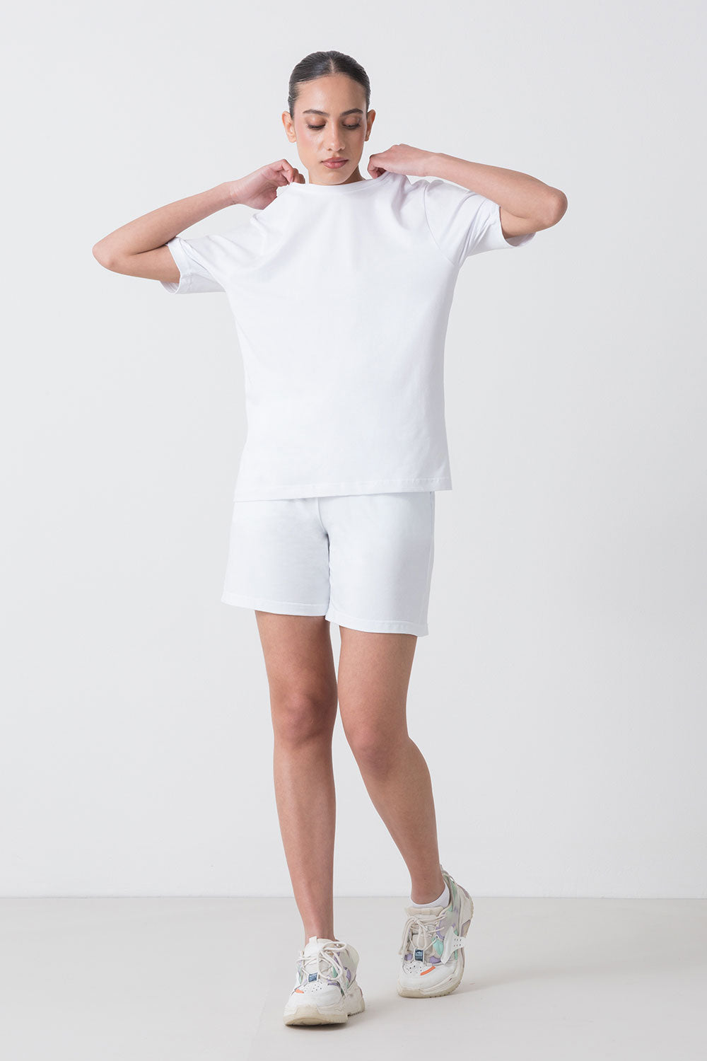 dimensione-danza-basic-t-shirt-in-jersey-elasticizzato-girocollo-maniche-corte image 2