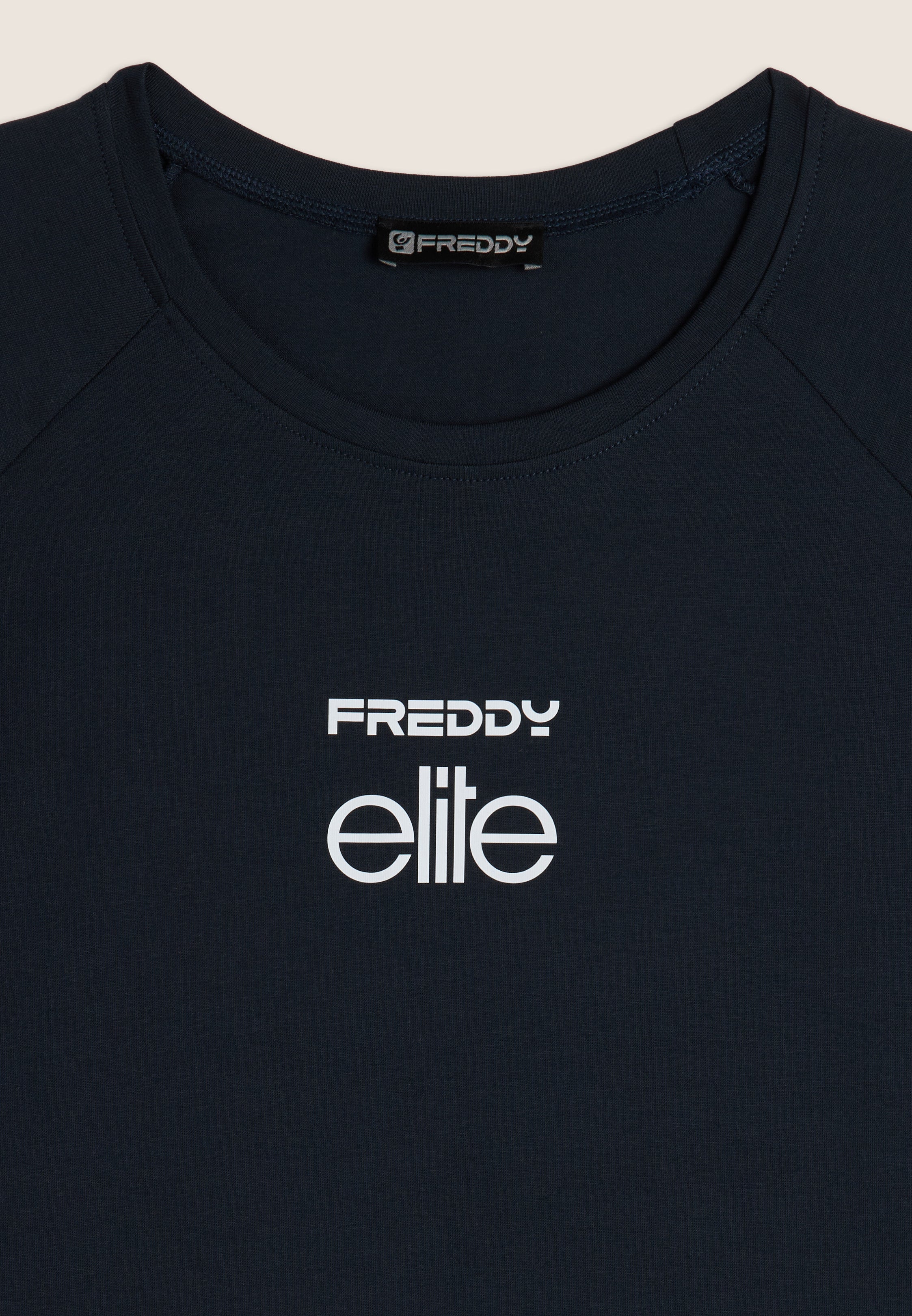 freddy-t-shirt-uomo-maniche-raglan-elite-jersey-cotone-elasticizzato image 8