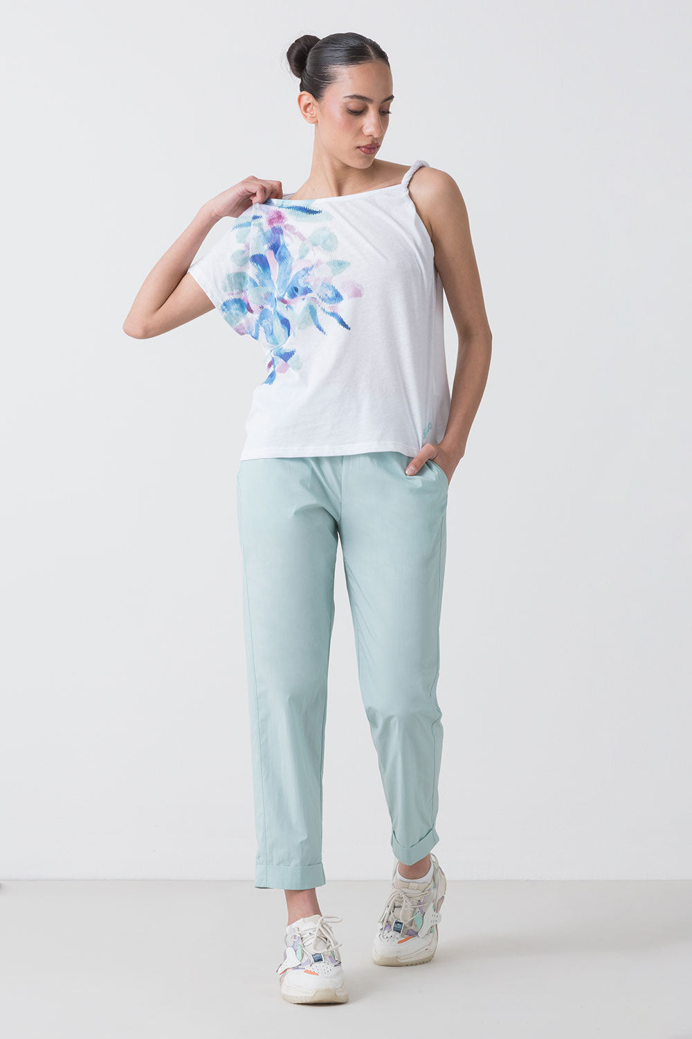 dimensione-danza-summer-t-shirt-monospalla-con-stampa-floreale-donna image 2