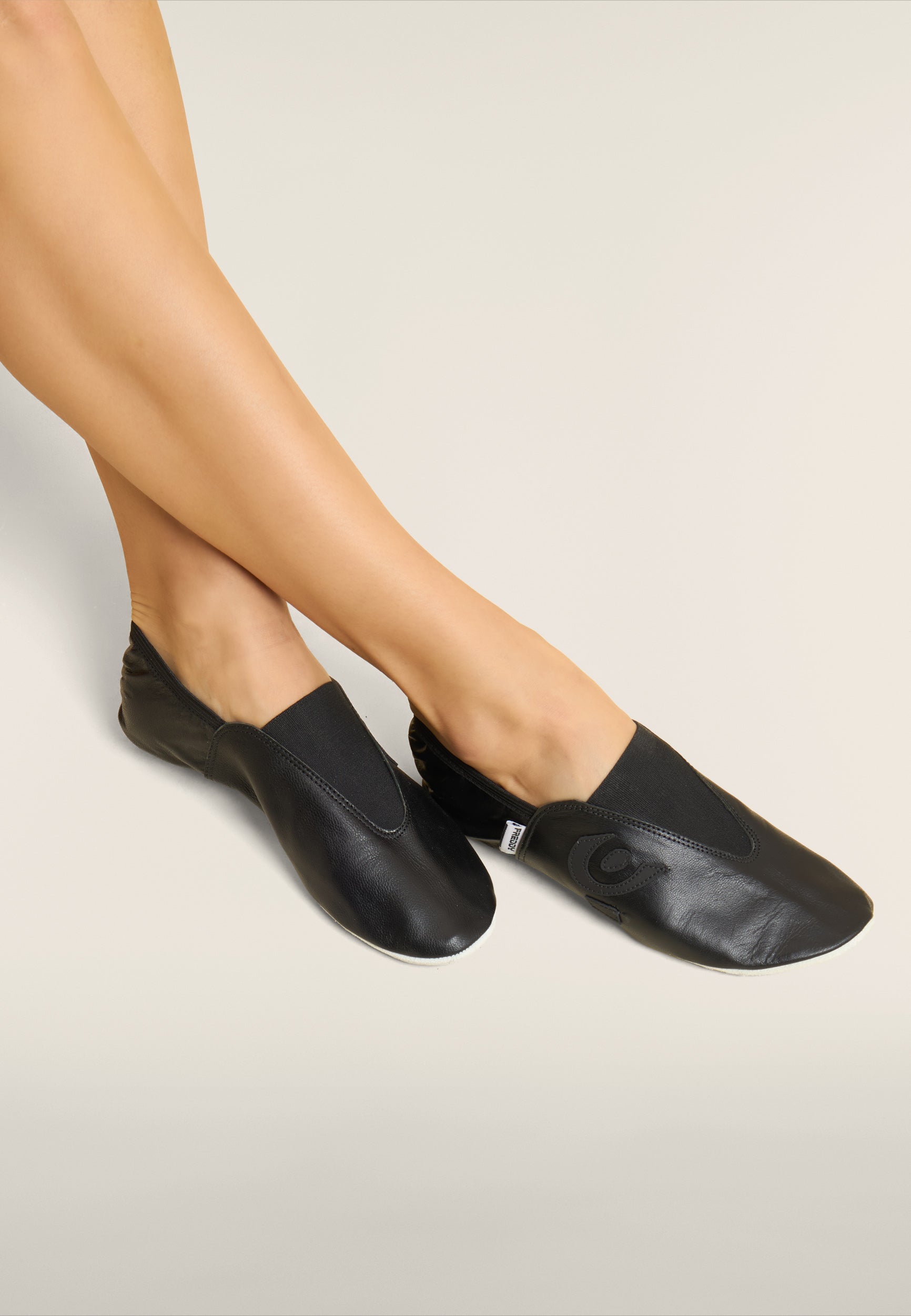 freddy-scarpa-ginnastica-artistica-pelle-agonistica-unisex image 6