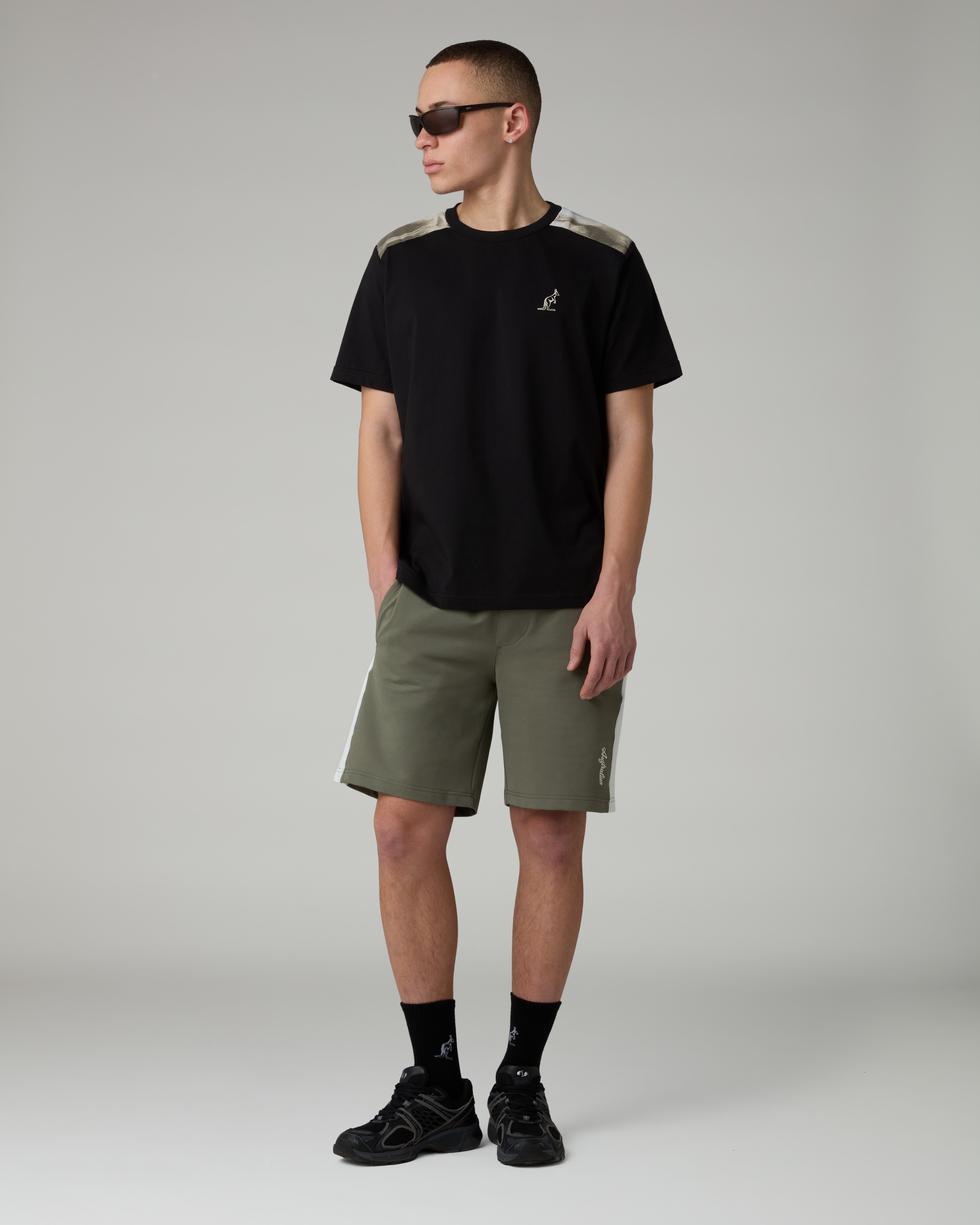 australian-doric-cotton-t-shirt-nera-t-shirt-cotone-uomo image 2