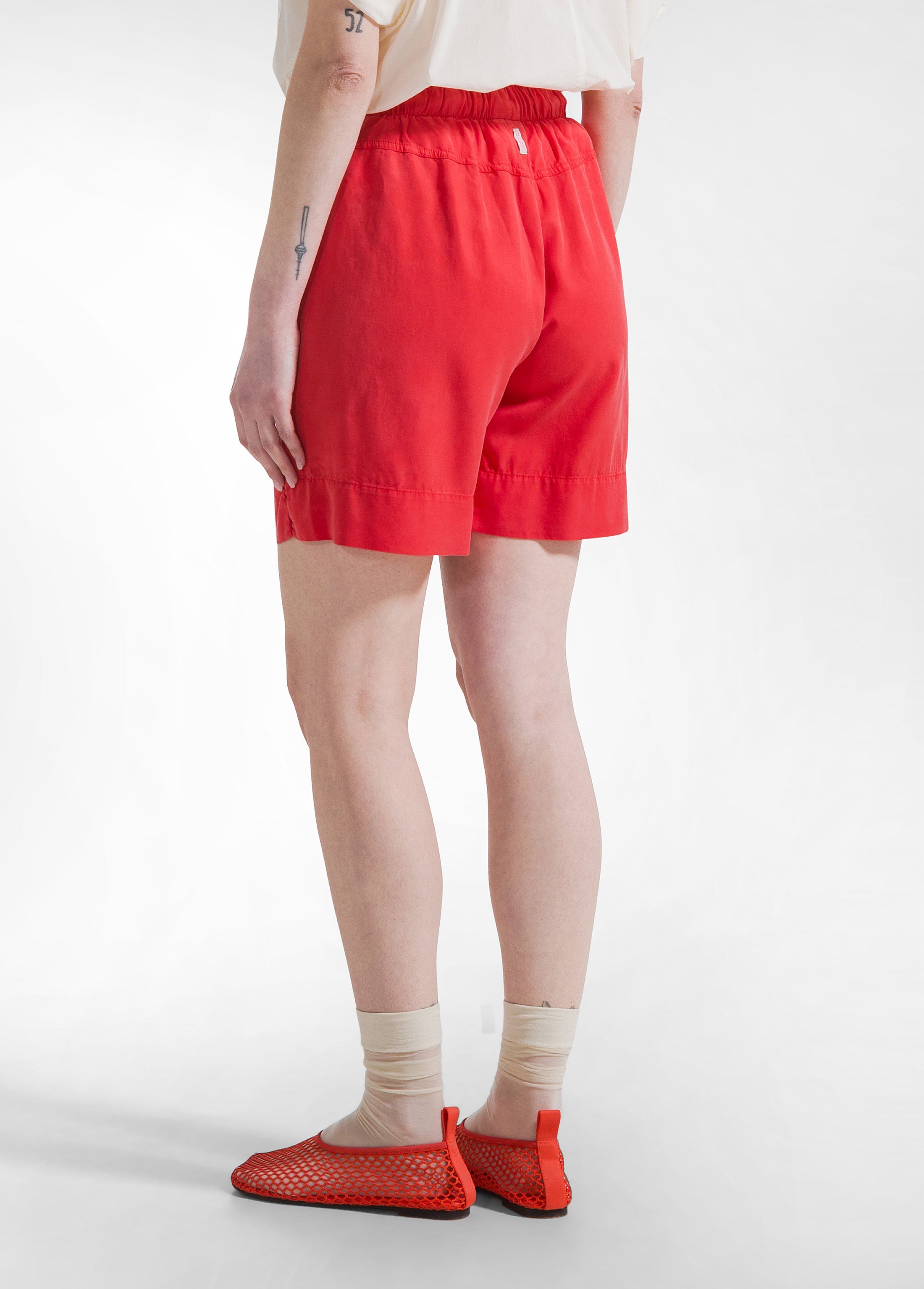 deha-shorts-in-twill-di-lyocell-rosso image 3