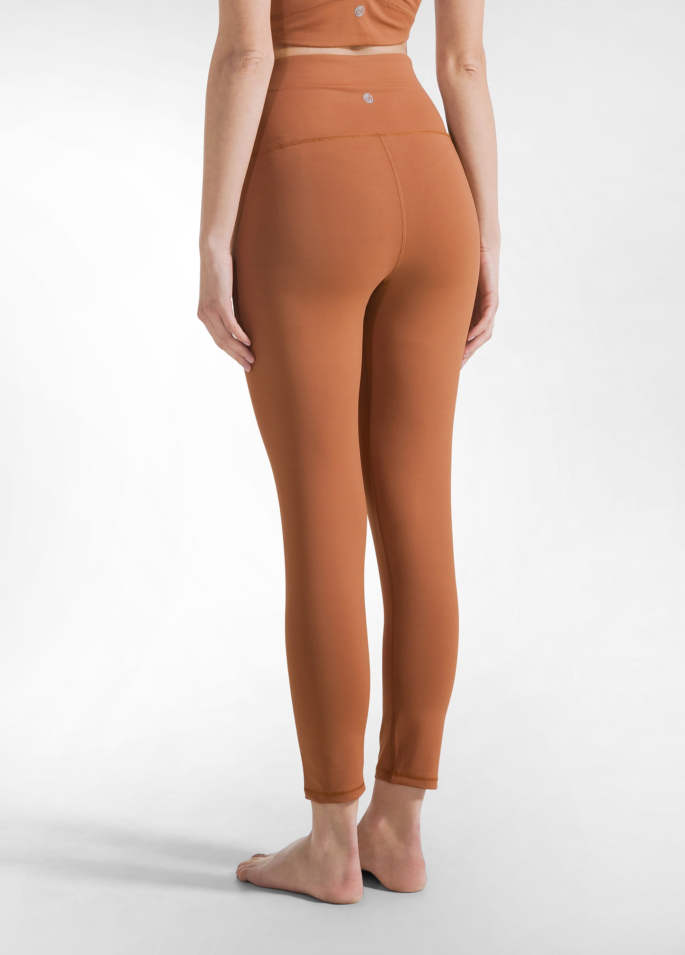deha-leggings-in-microfibra-riciclata-marrone image 3