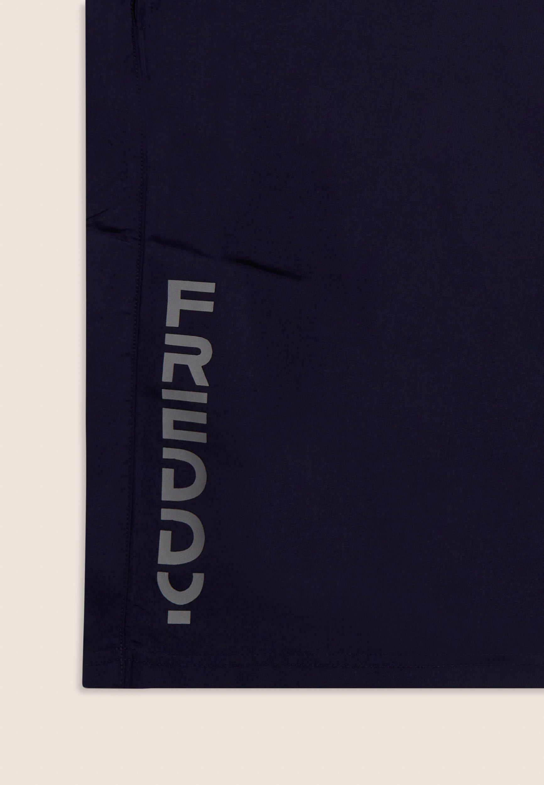 freddy-pantaloni-corti-uomo-tecnici-con-logo-verticale image 6
