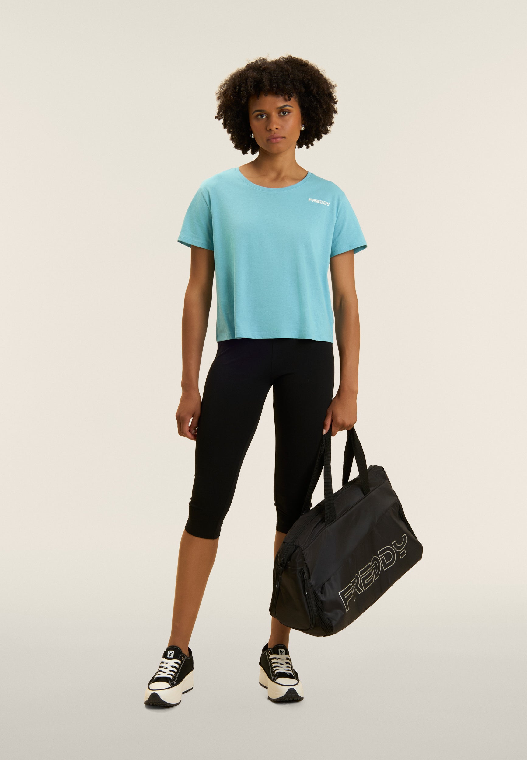 freddy-t-shirt-manica-corta-cropped-con-piccolo-logo-t-shirt-donna-cotone image 2