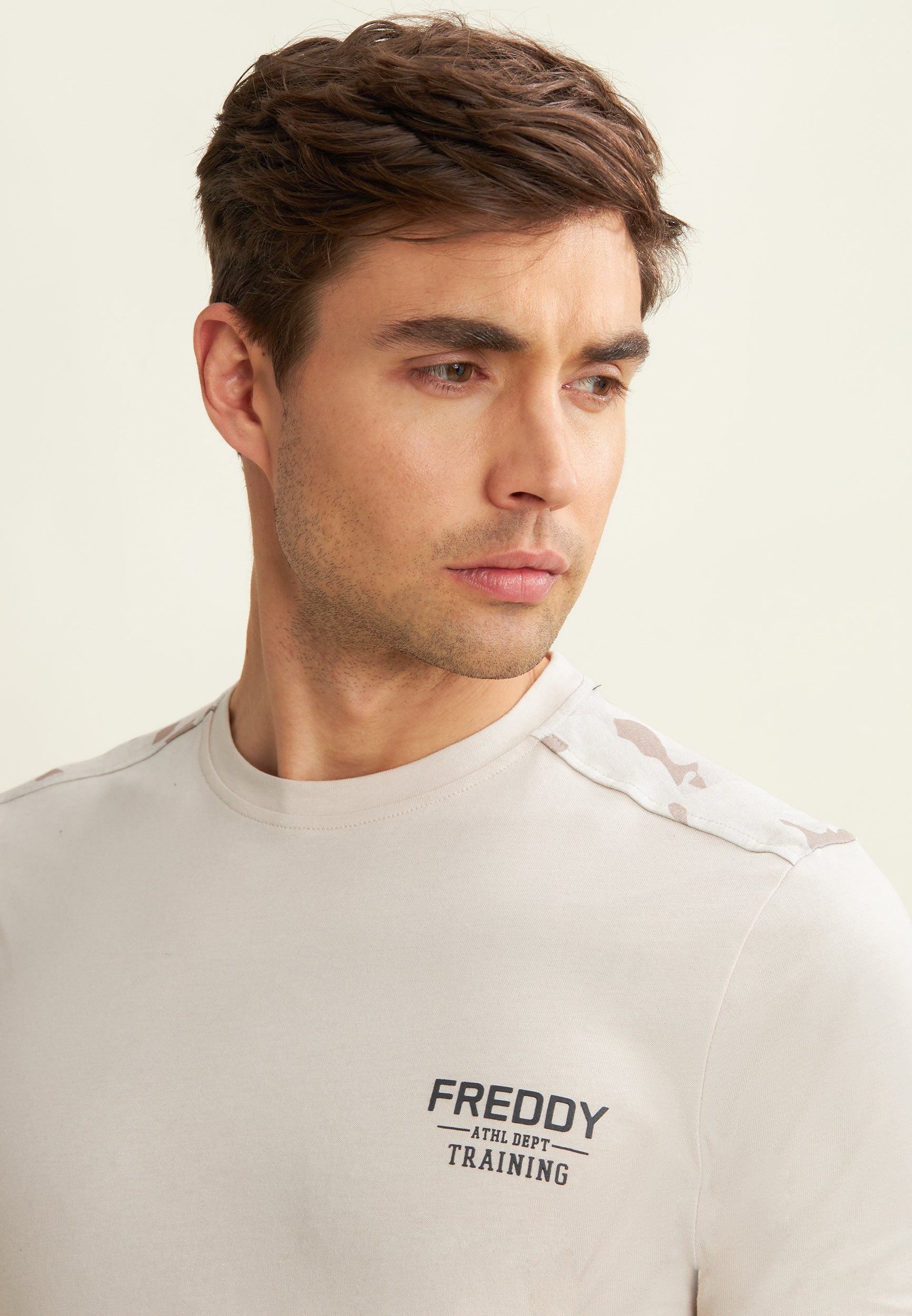 freddy-t-shirt-in-jersey-100-cotone-con-inserti-camouflage-wr-up image 4