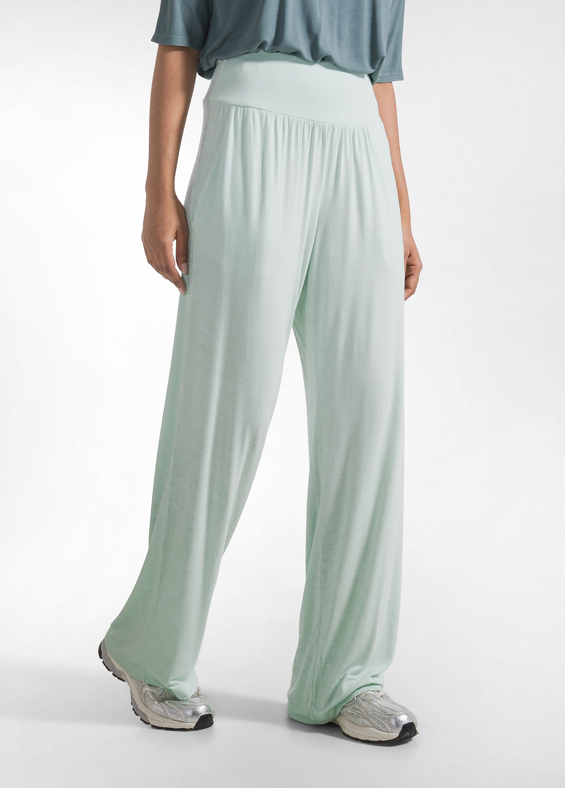 deha-pantalone-dritto-in-viscosa-stretch-verde-pantalone-donna image 2