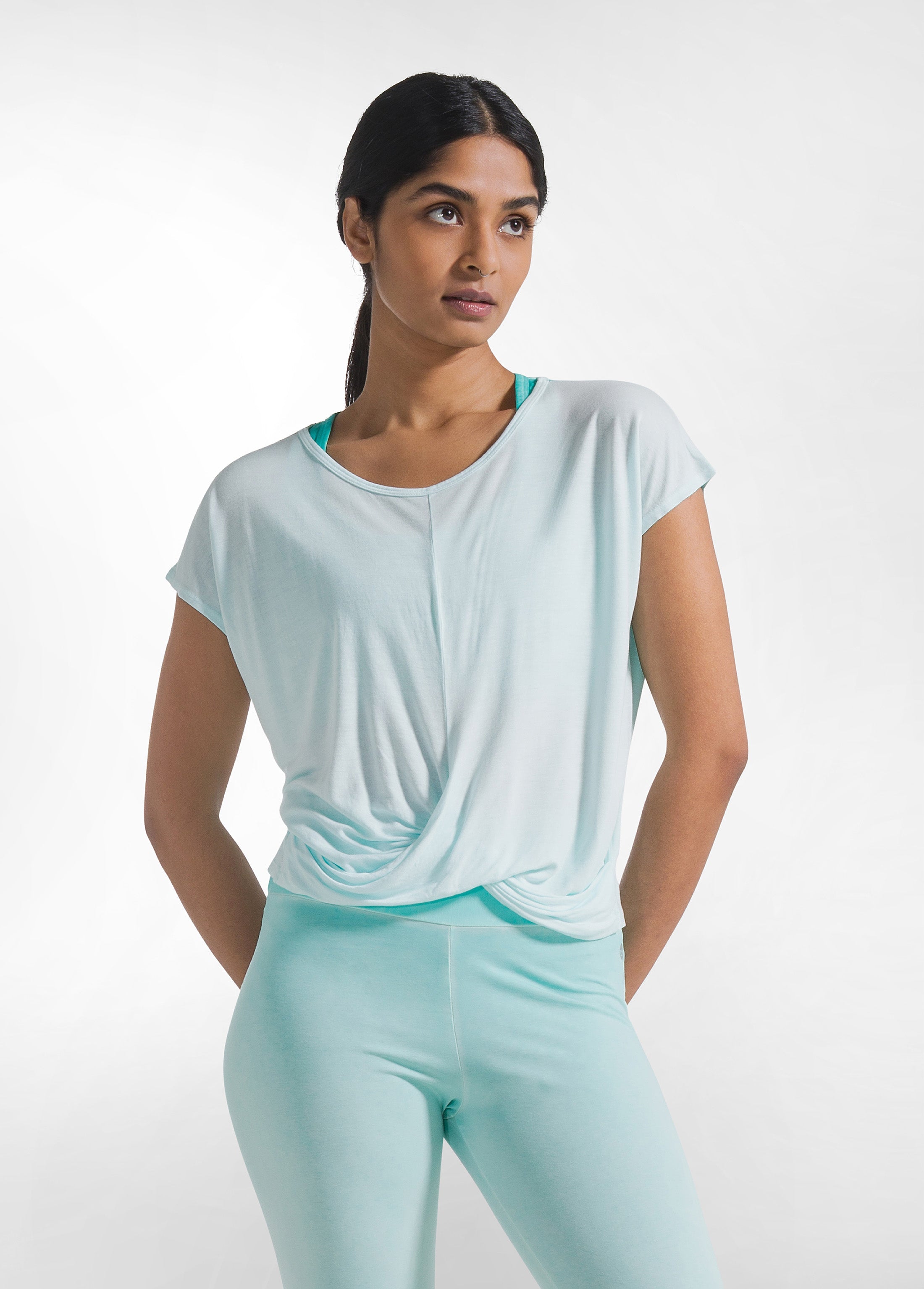deha-t-shirt-yoga-con-nodo-frontale-blu image 1