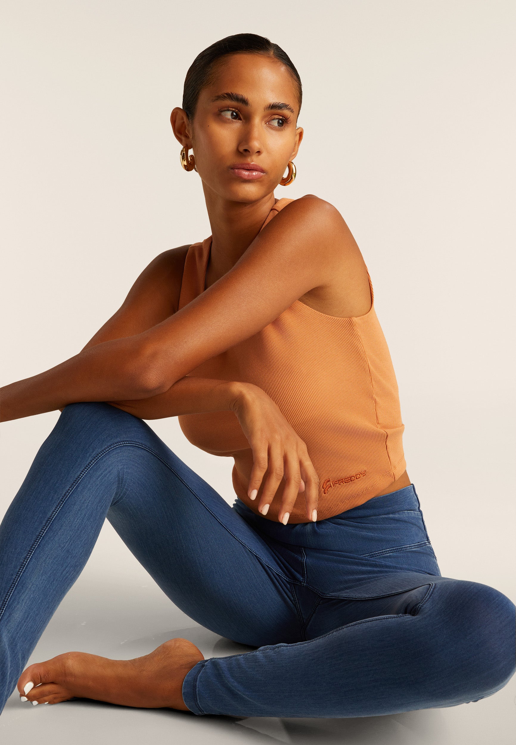 freddy-wr-up-top-slim-a-costine-stretch-scollo-asimmetrico image 5