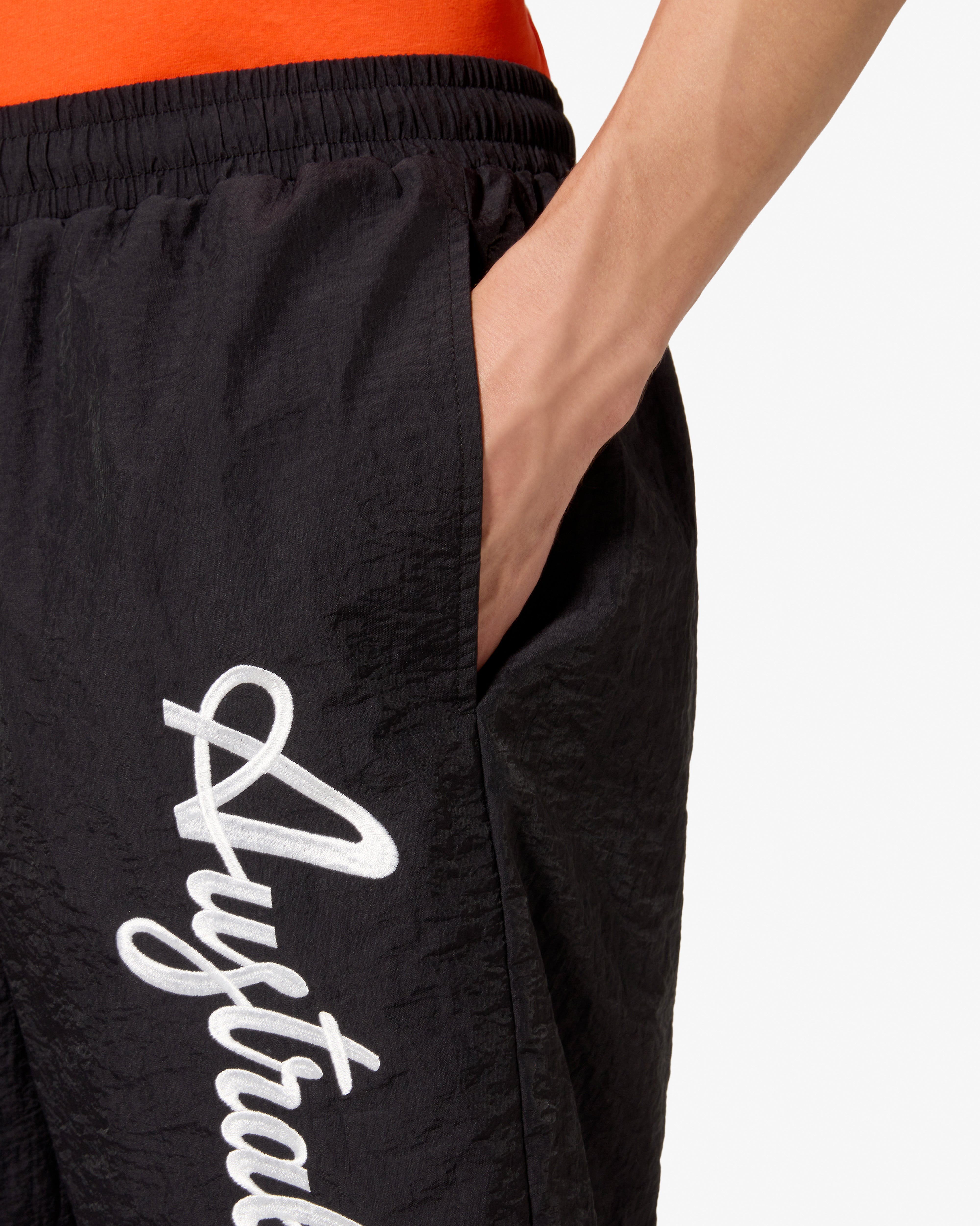australian-embroidery-logo-short-short-retr-nero-maxi-logo image 4