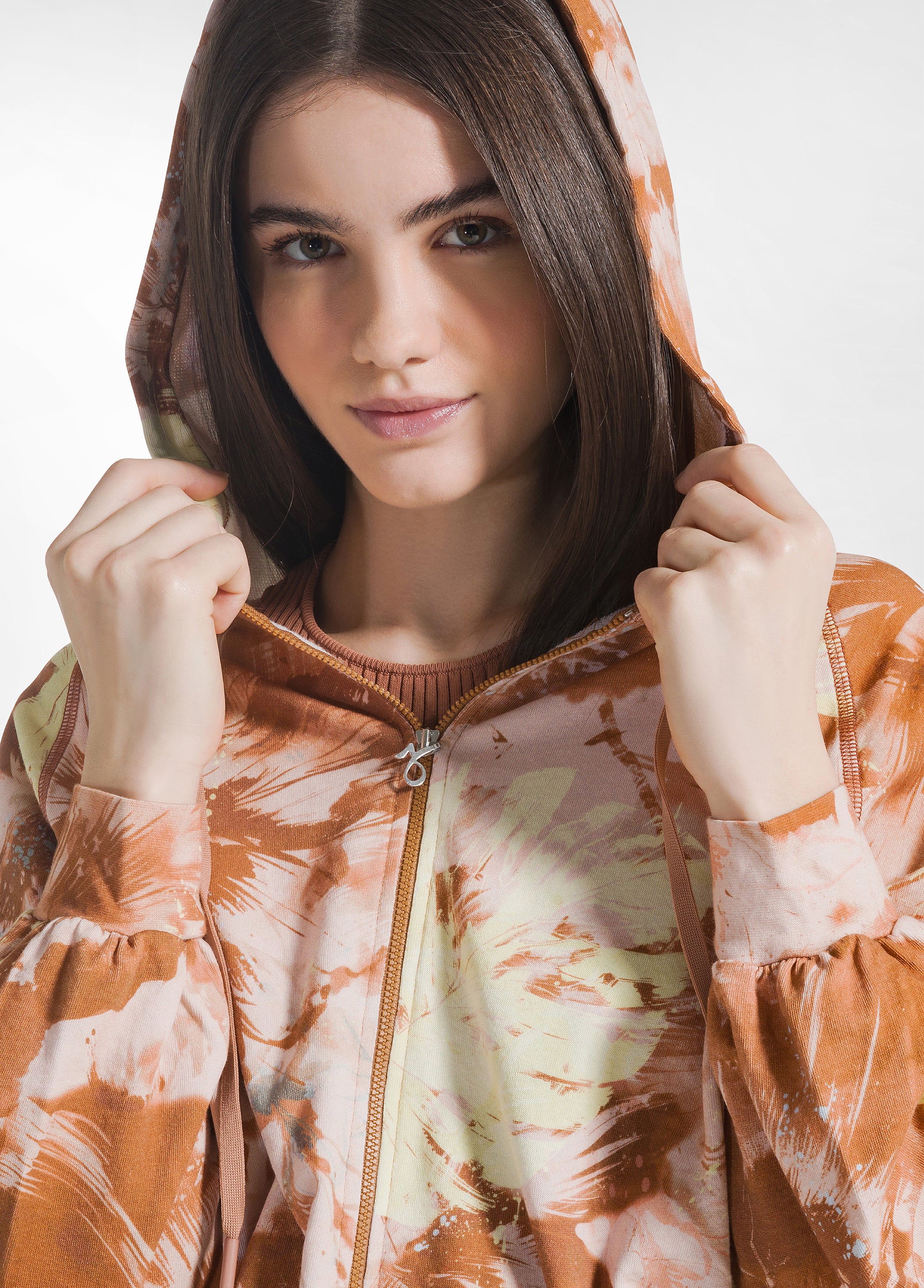deha-felpa-stampa-flower-con-cappuccio-e-zip-marrone image 1