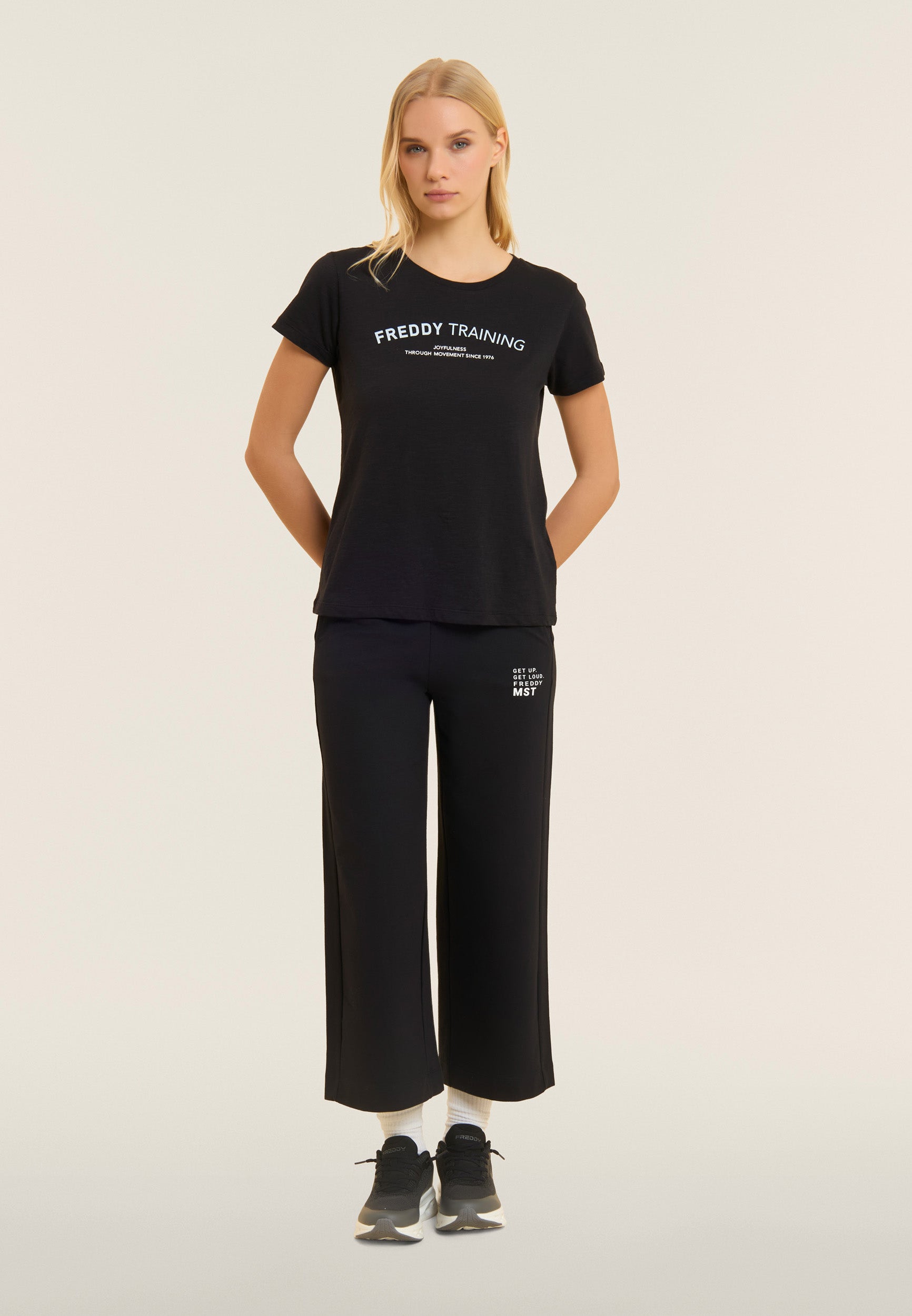freddy-pantaloni-sportivi-wide-leg-cropped-french-terry-grafica-freddy-mst image 2