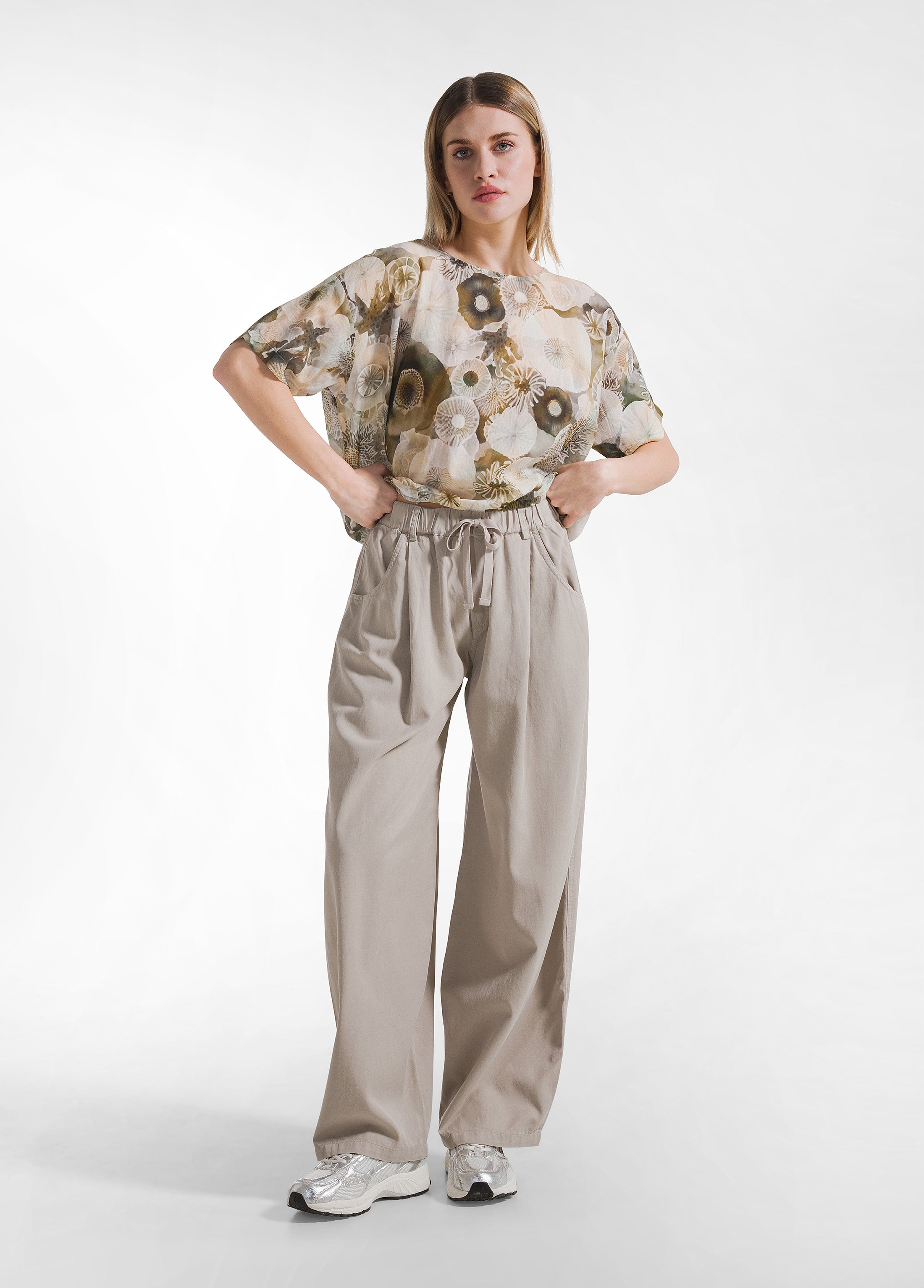 deha-d42533-top-donna-all-over-in-mussola-di-cotone-verde image 4