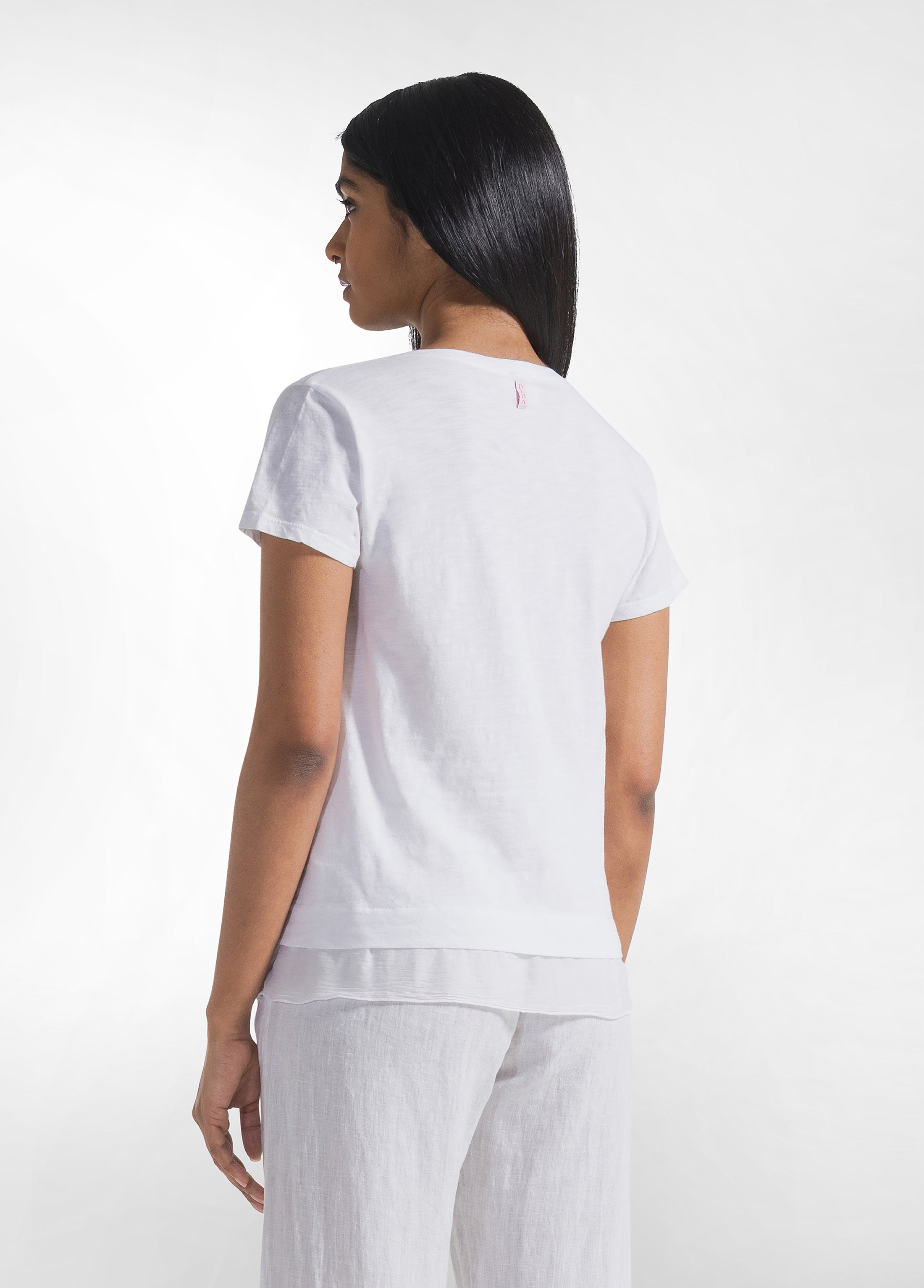 deha-d42492-t-shirt-in-cotone-con-dettagli-in-seta-bianco image 2