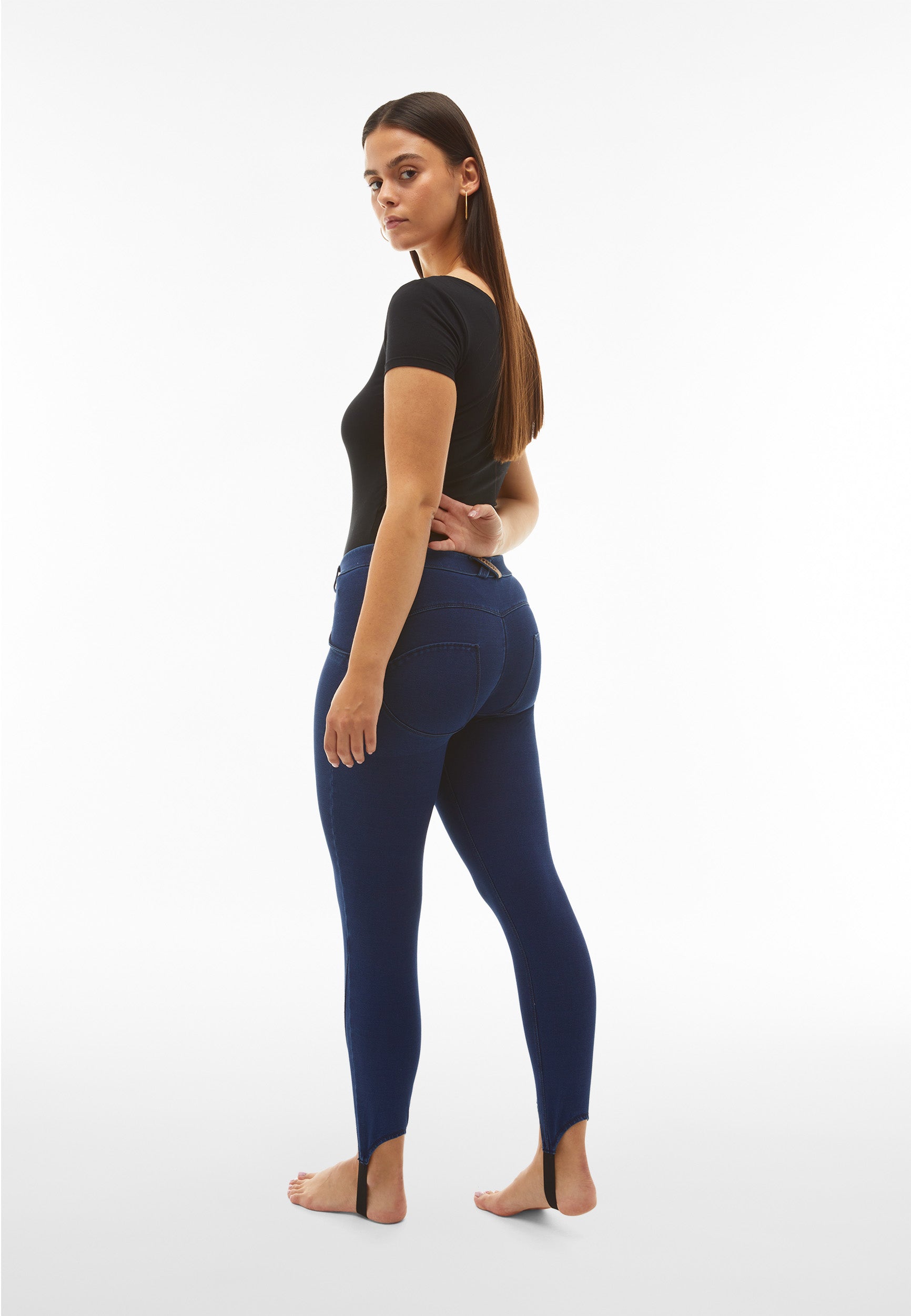 freddy-jeggings-push-up-wr-up-vita-regular-con-ghette-sul-fondo image 3