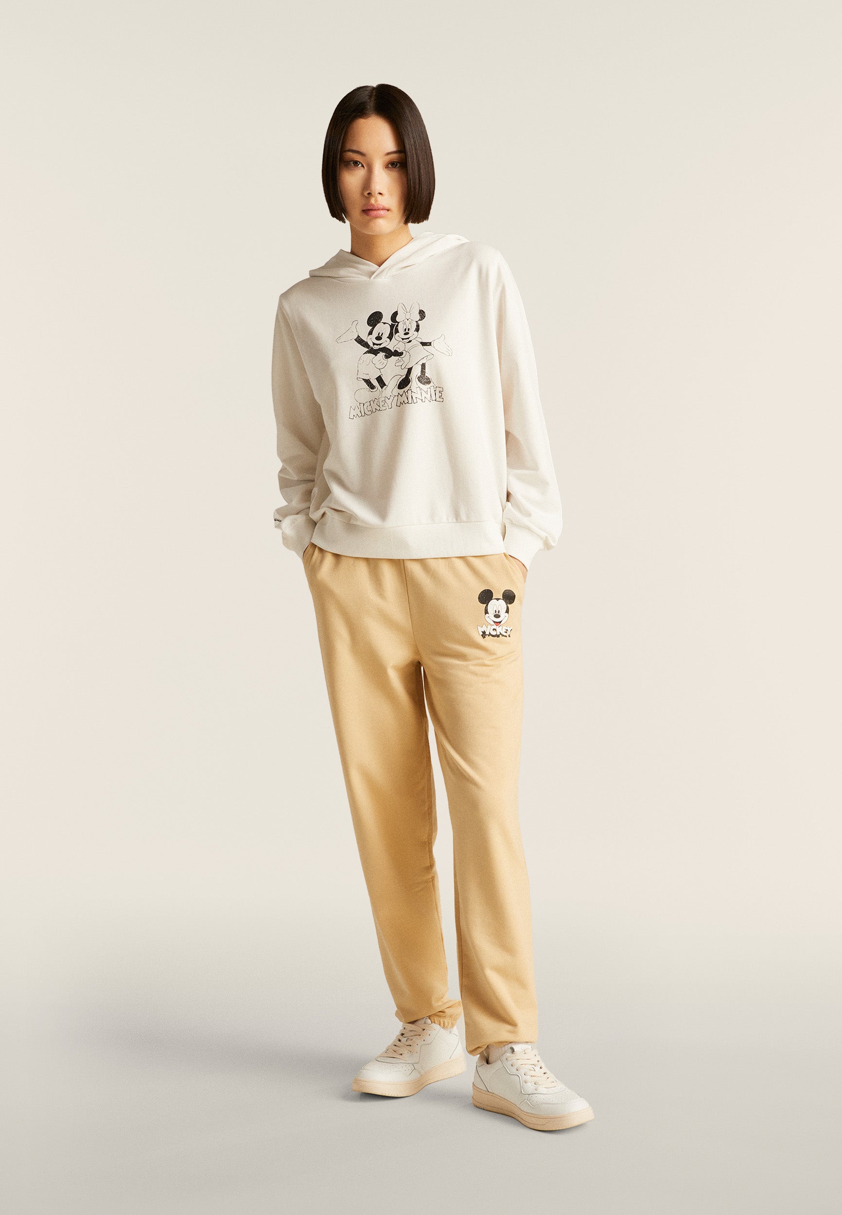 freddy-felpa-con-cappuccio-comfort-fit-mickey-minnie image 2