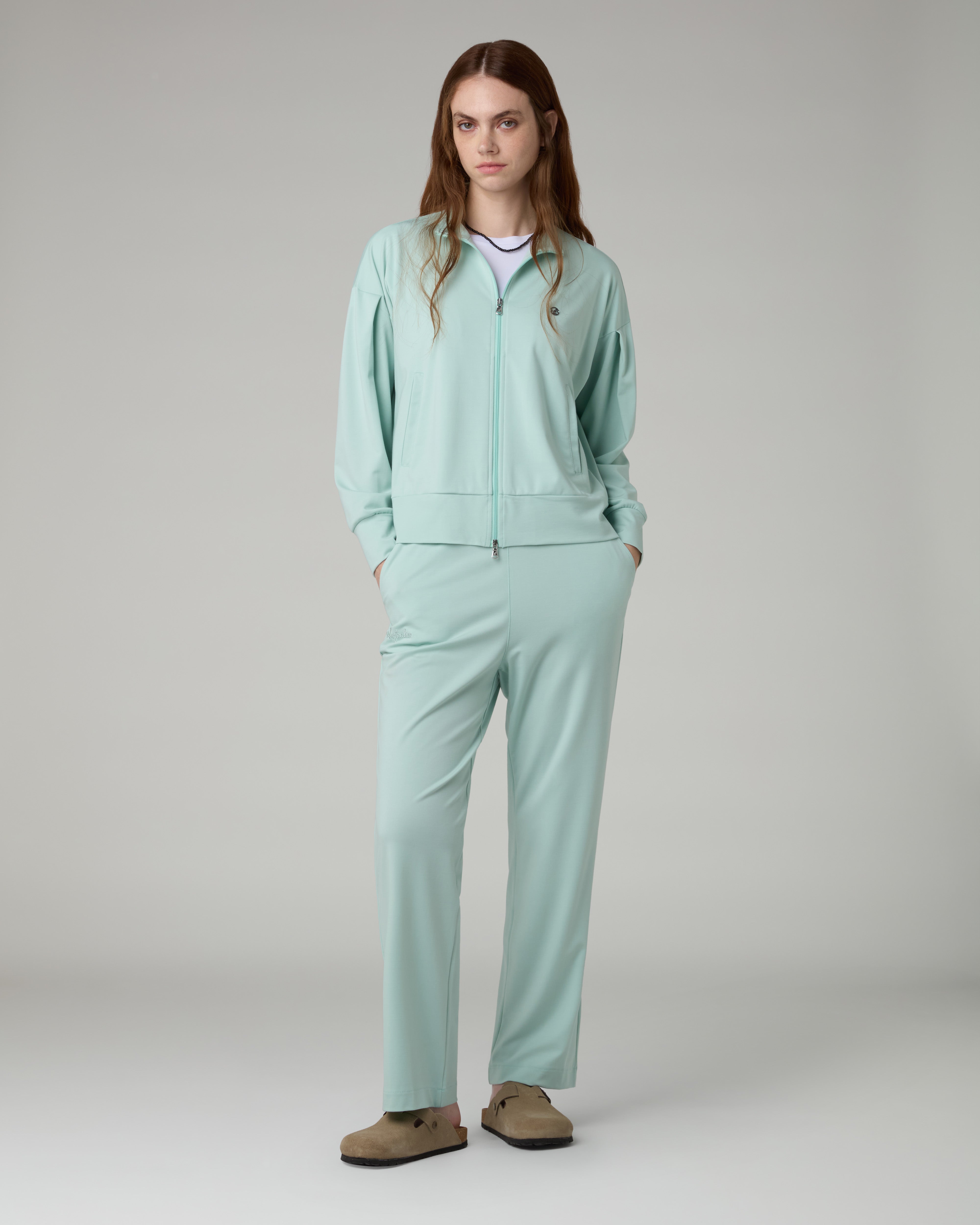 australian-grace-tuta-flow-giacca-boxy-pantalone-largo image 1