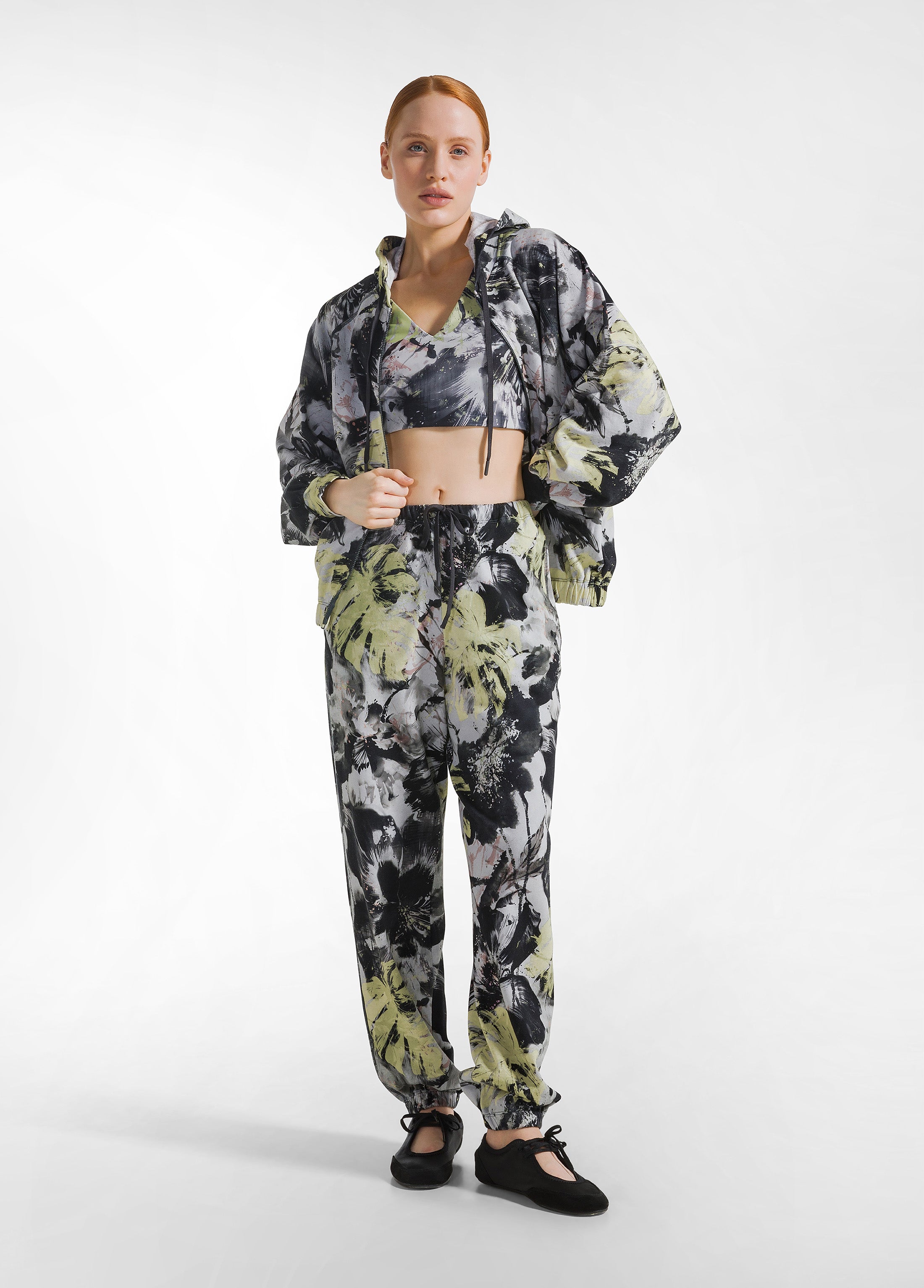 deha-felpa-flower-grigio-con-cappuccio-e-zip image 4