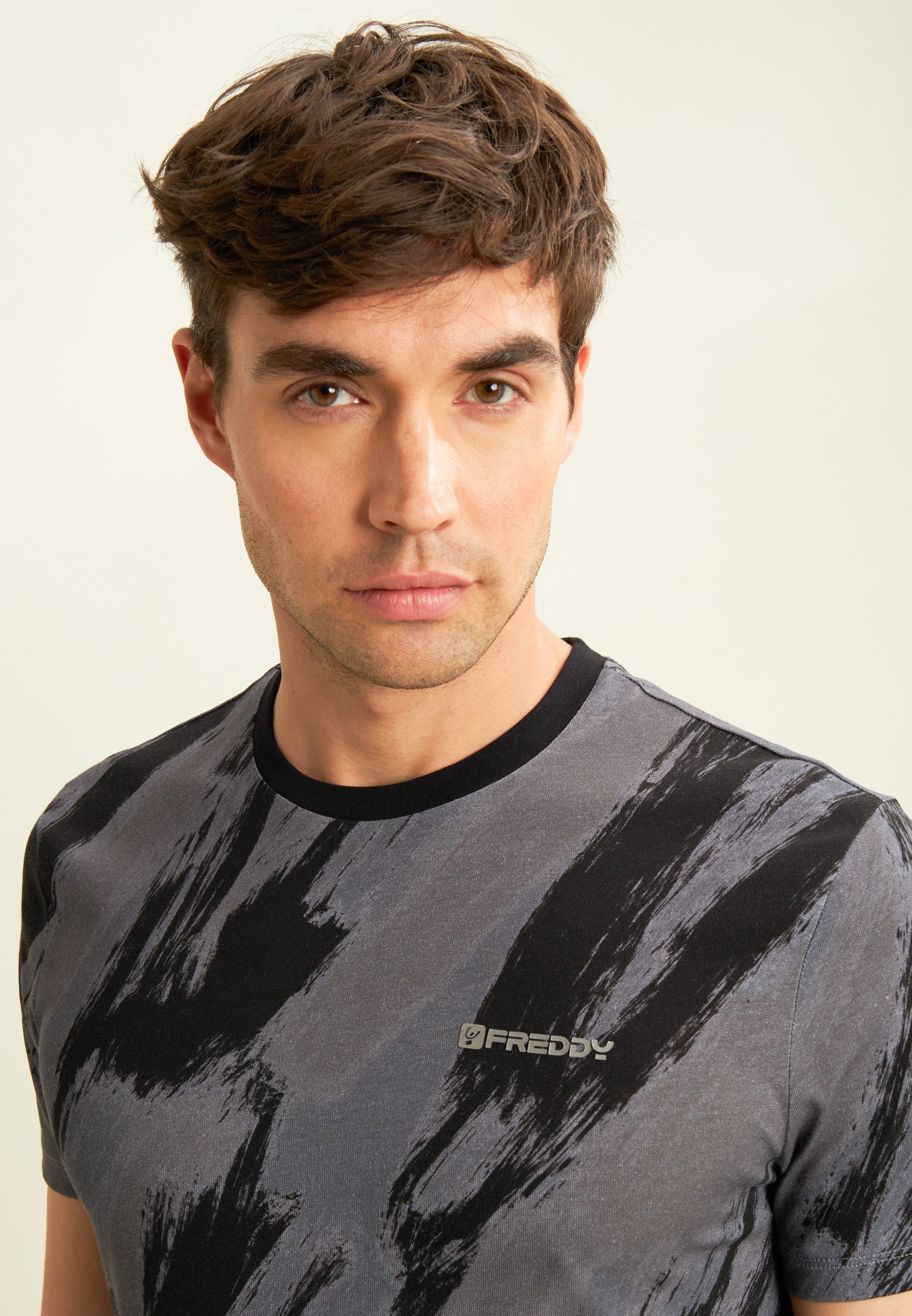 freddy-t-shirt-uomo-cotone-stampa-pennellata-all-over image 4