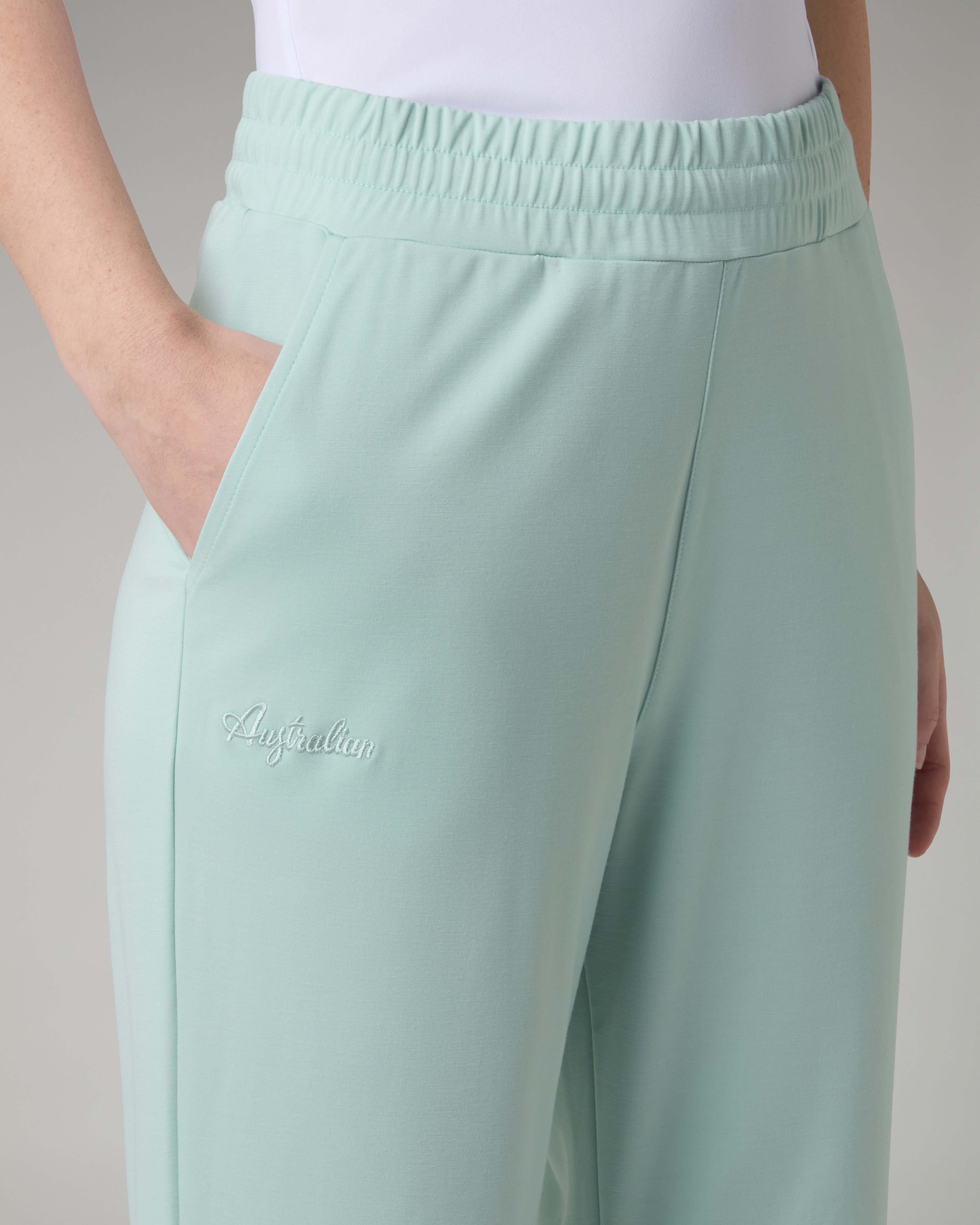 australian-grace-tuta-flow-giacca-boxy-pantalone-largo image 6