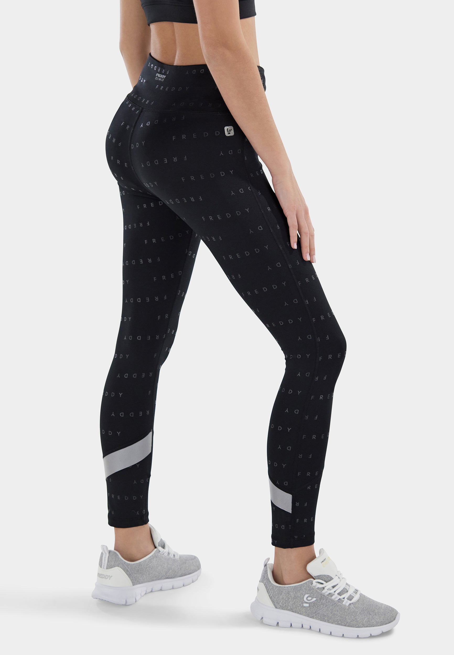 freddy-superfit-leggings-7-8-ecologici-traspiranti-logo-all-over image 2