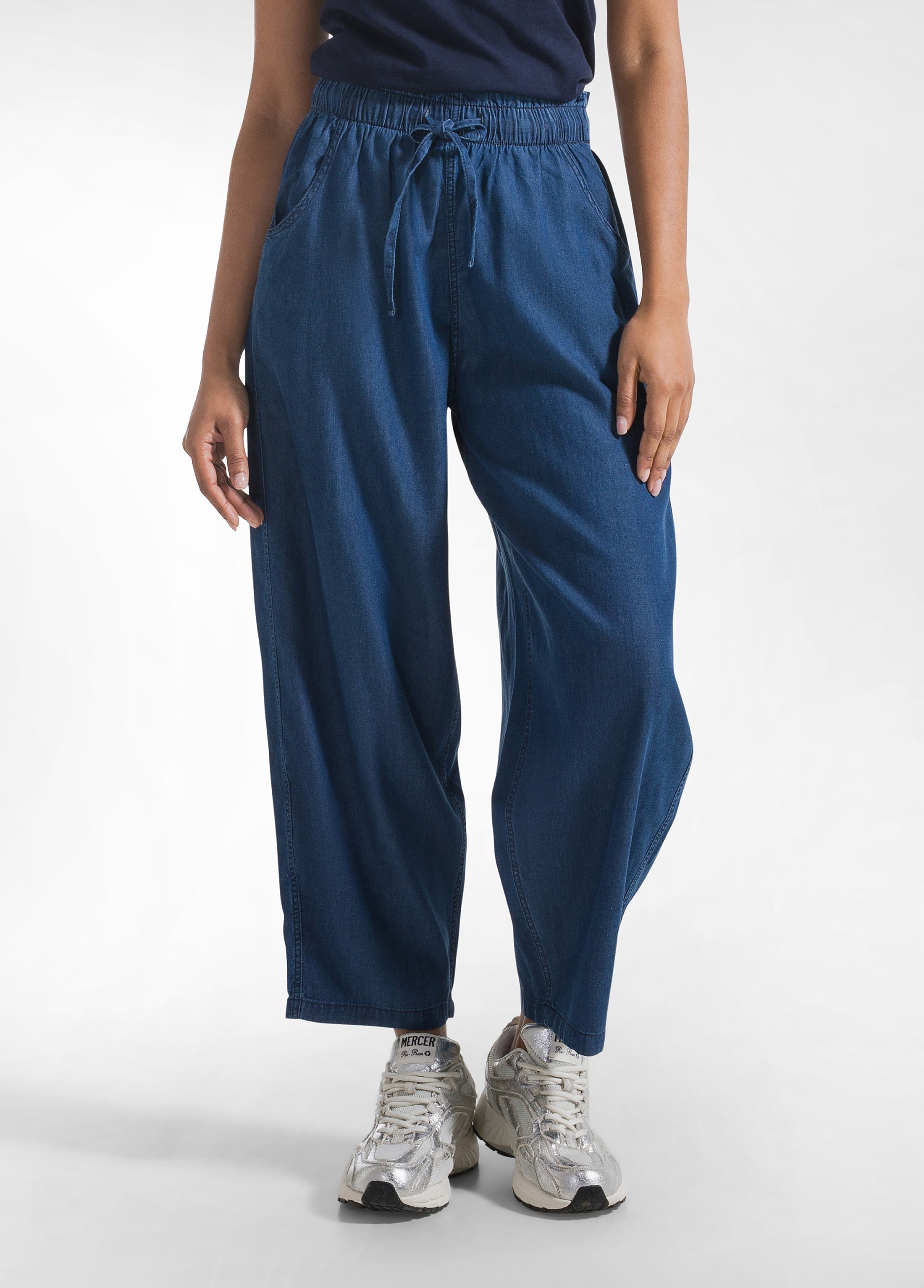 deha-d42576-pantaloni-balloon-in-denim-lyocell-blu image 2