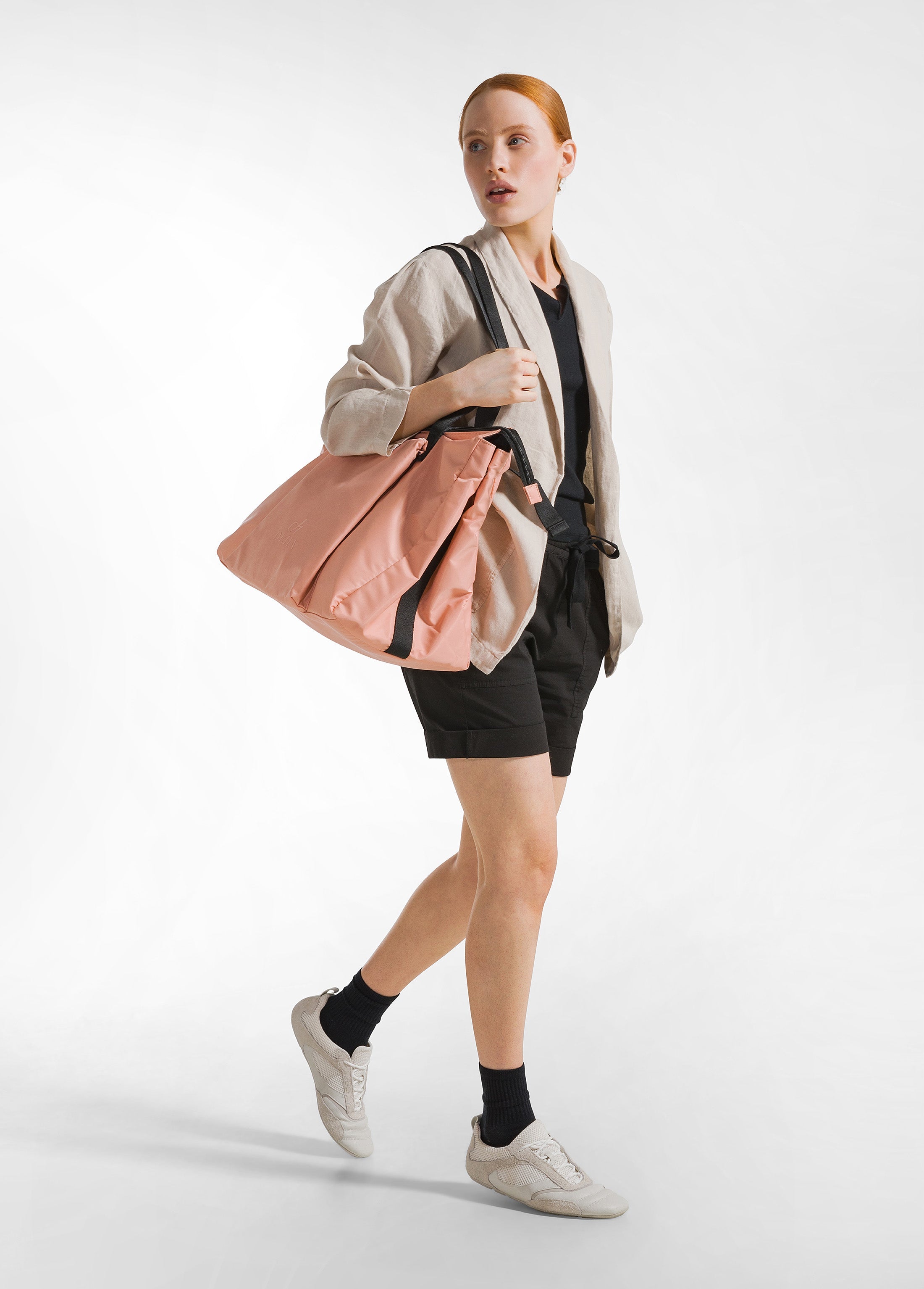 deha-d22913-borsa-da-palestra-rosa-50x35x24 image 1