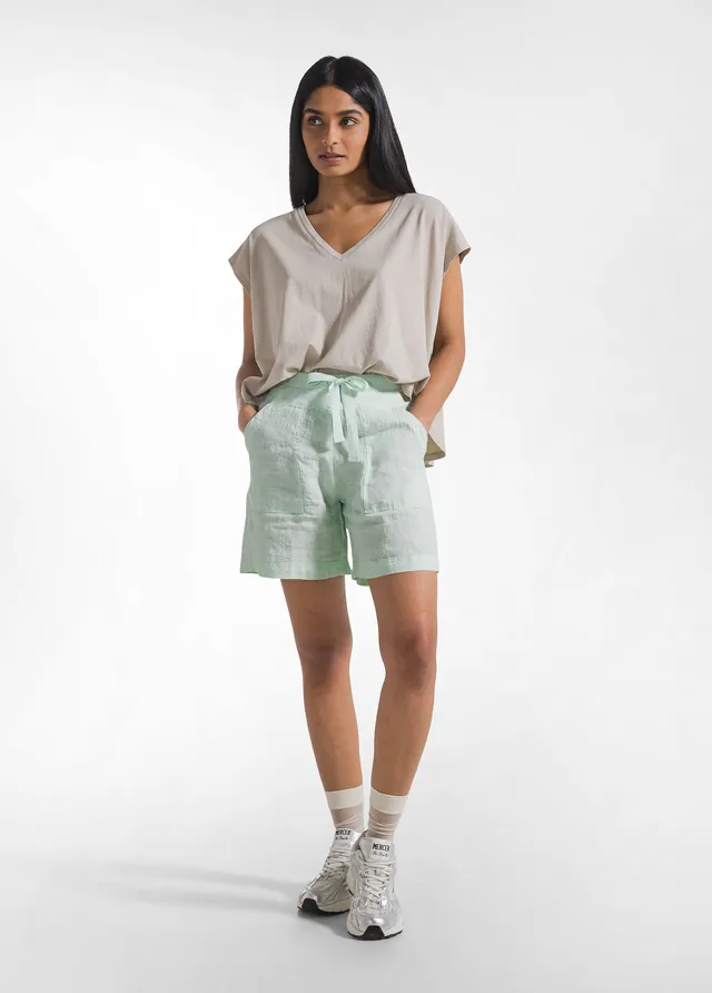 deha-shorts-in-lino-verde-130-g-m-garment-dyed image 1
