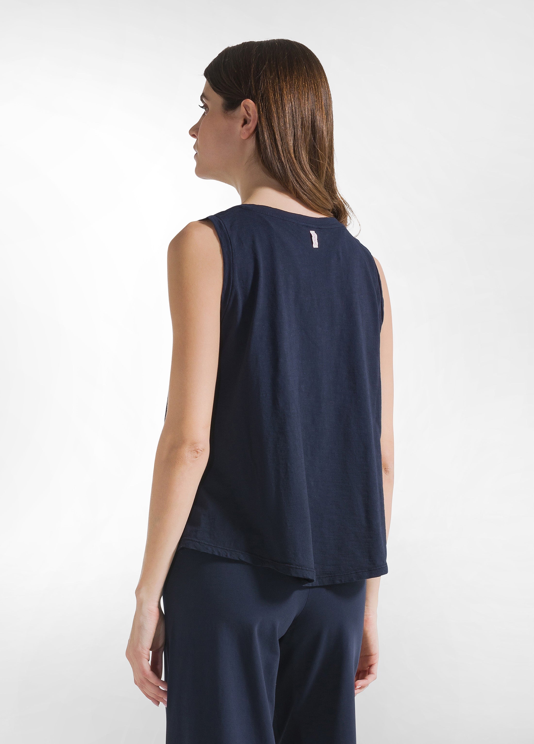 deha-top-fluido-in-jersey-fiammato-blu image 8