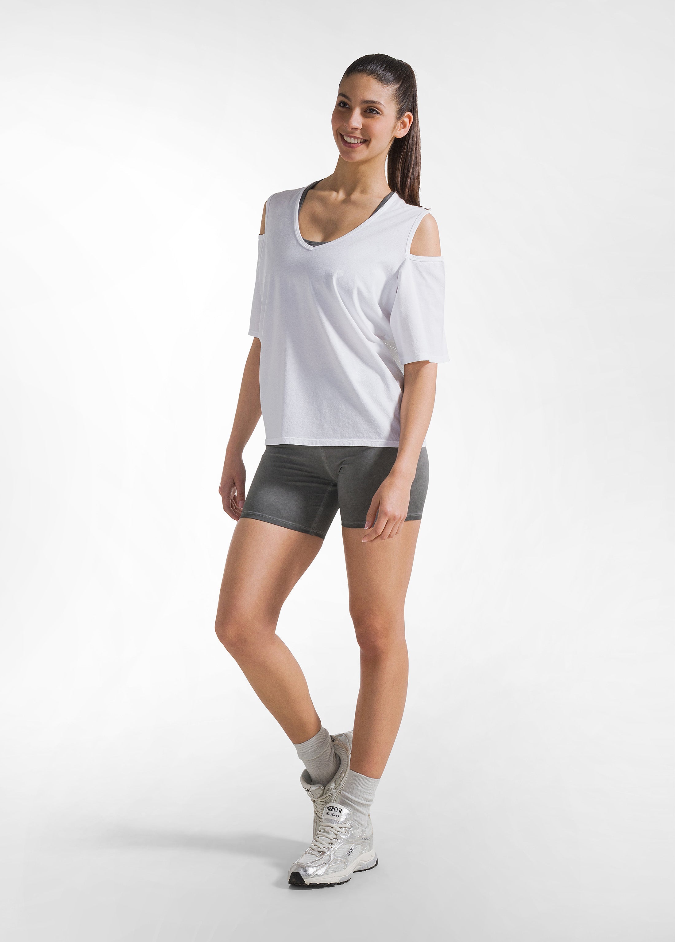 deha-t-shirt-d42172-jersey-con-dettagli-in-rete-bianca-cut-out-sport-leisure-don image 4