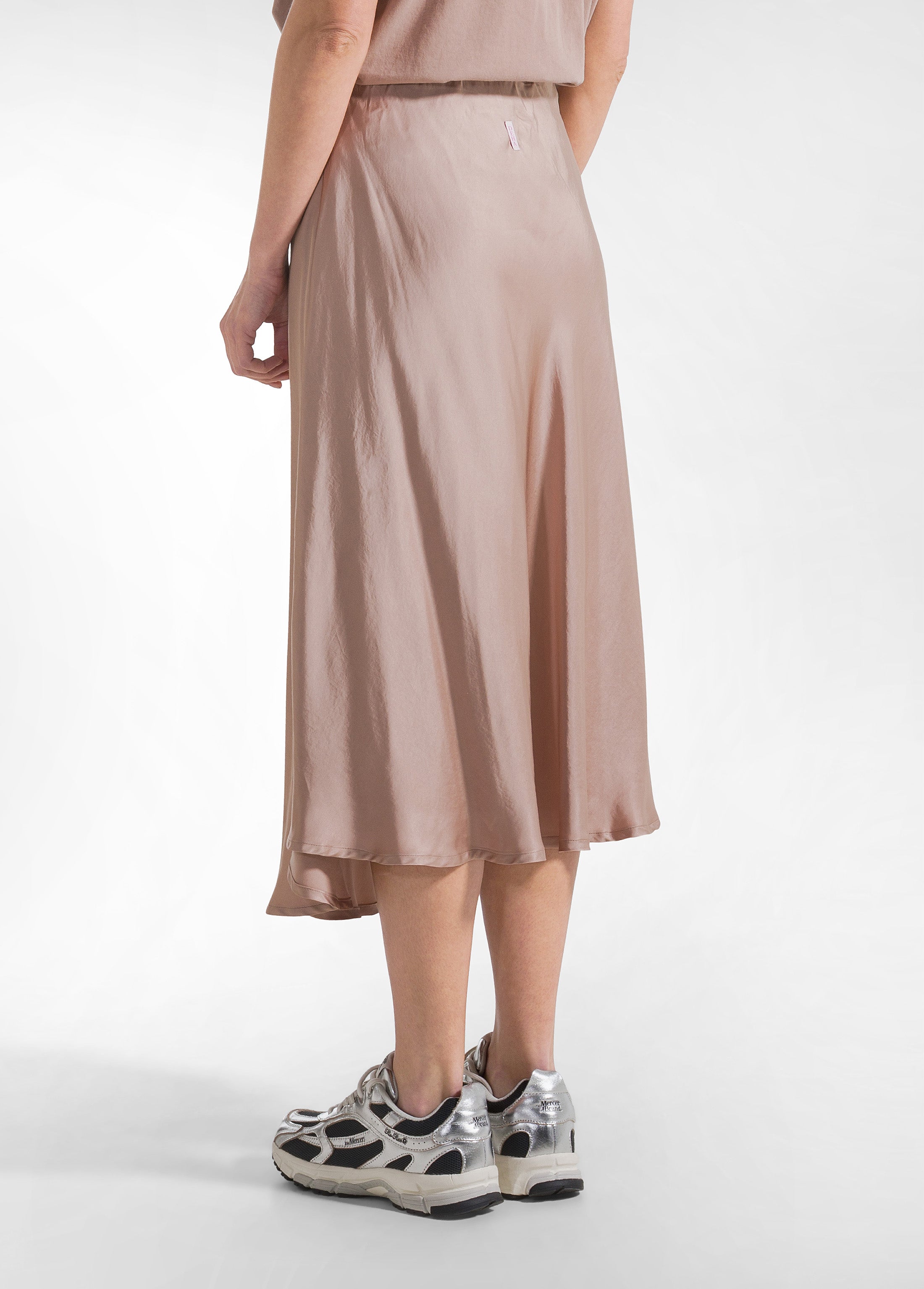 deha-completo-top-e-gonna-in-satin-marrone-everyday-set image 7