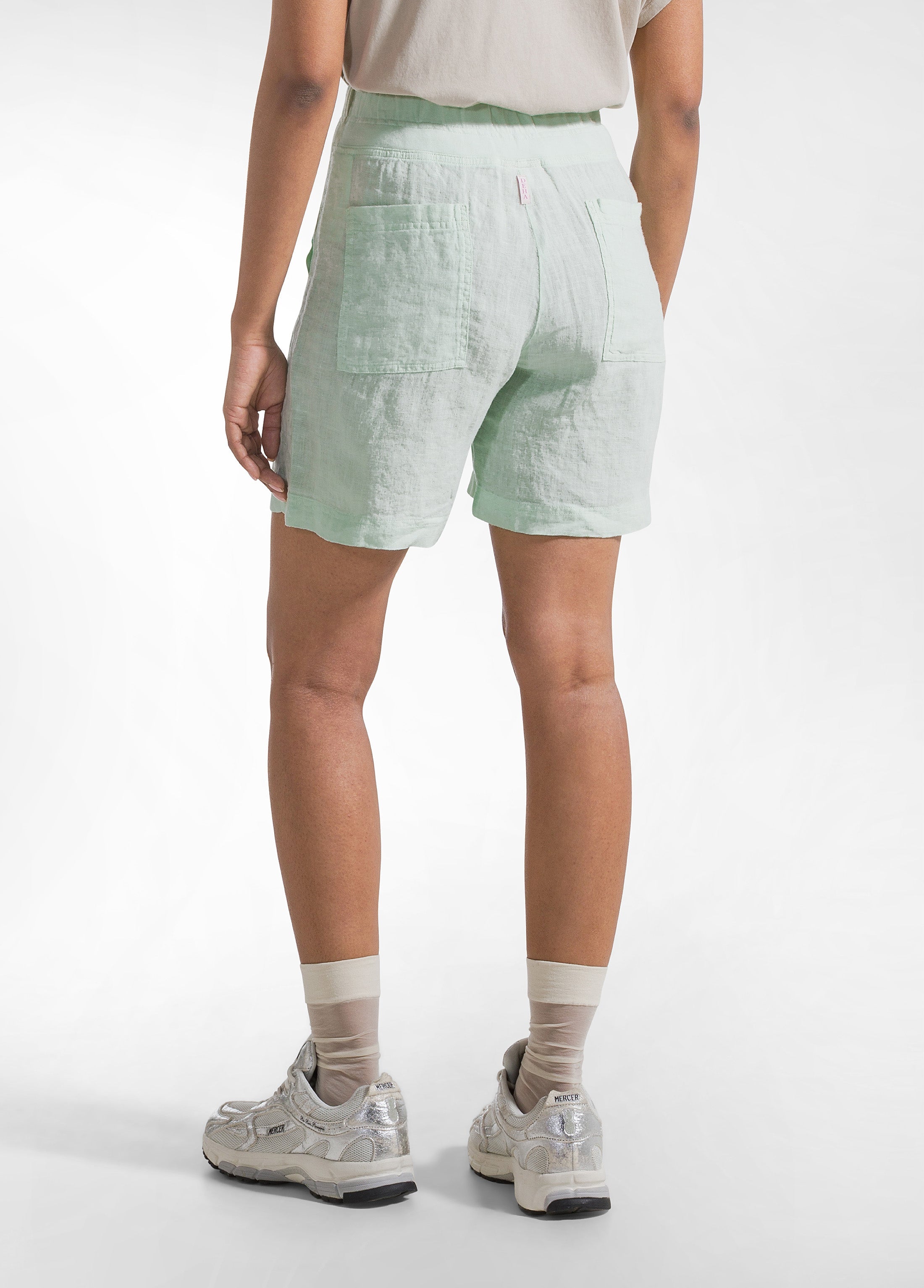 deha-shorts-in-lino-verde-130-g-m-garment-dyed image 3