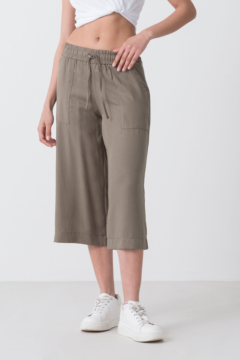 dimensione-danza-pantalone-7-8-in-tencel-con-coulisse-linea-morbida-dritta image 6