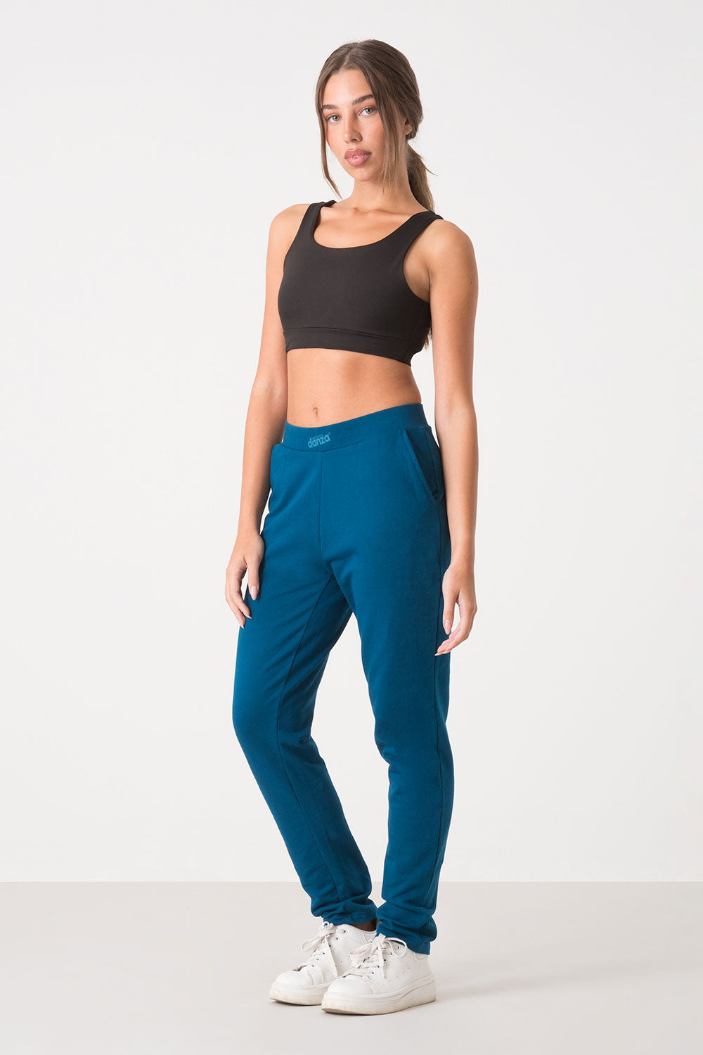 dimensione-danza-pantalone-regular-fit-donna-stretto-al-fondo-con-tasche image 2