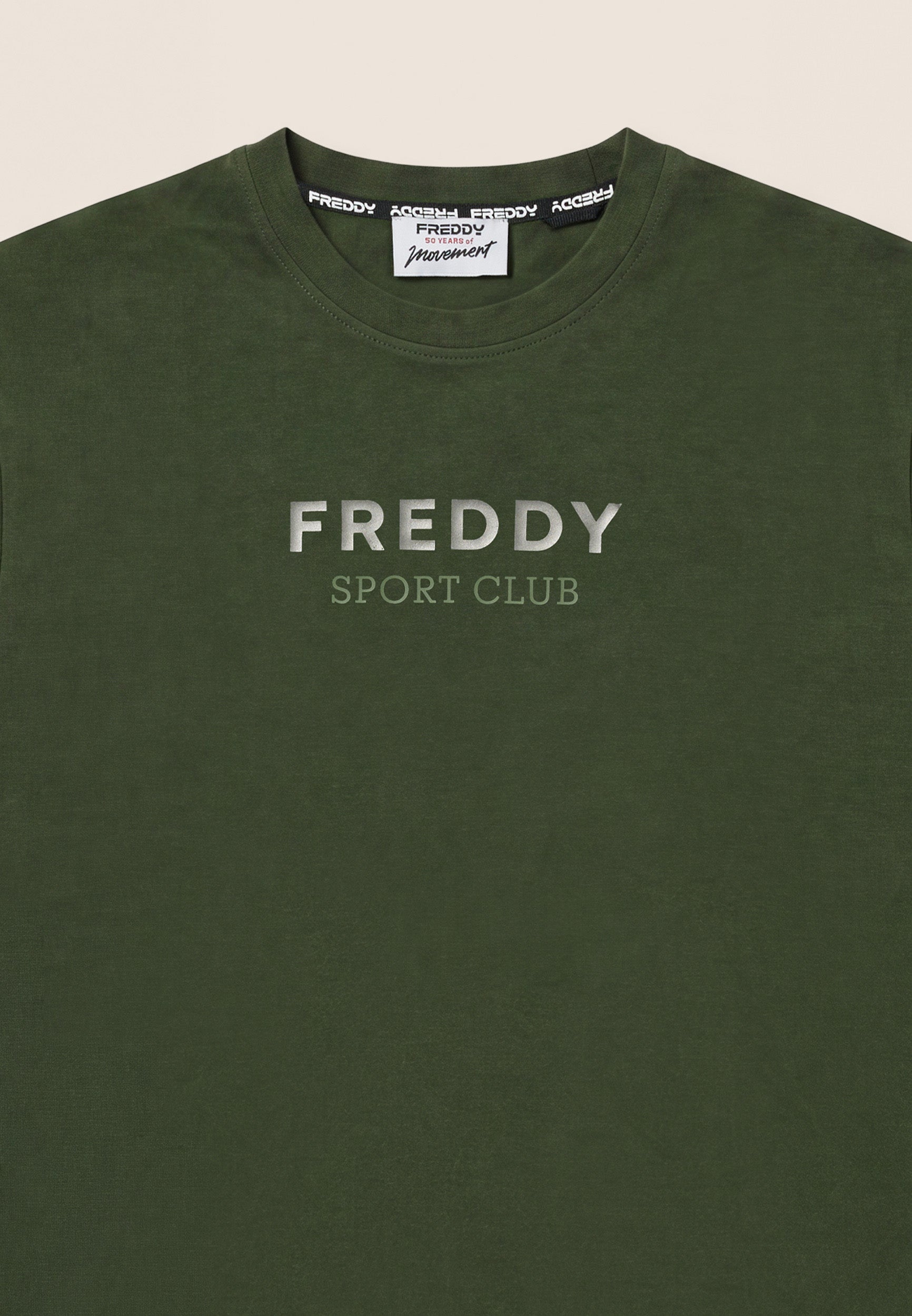 freddy-t-shirt-uomo-regular-fit-con-grafica-centrale-gommata image 7