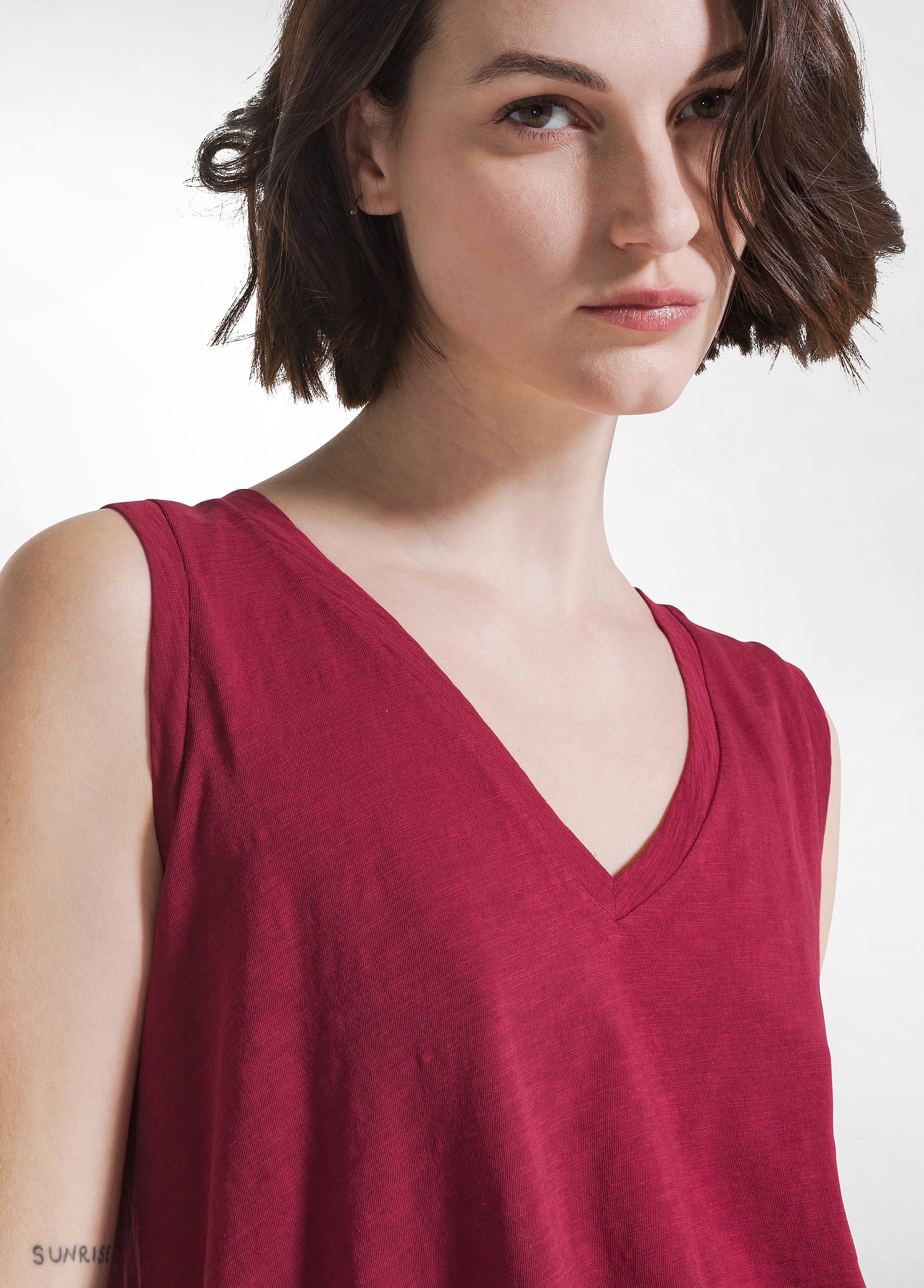 deha-top-fluido-in-jersey-fiammato-rosso image 3