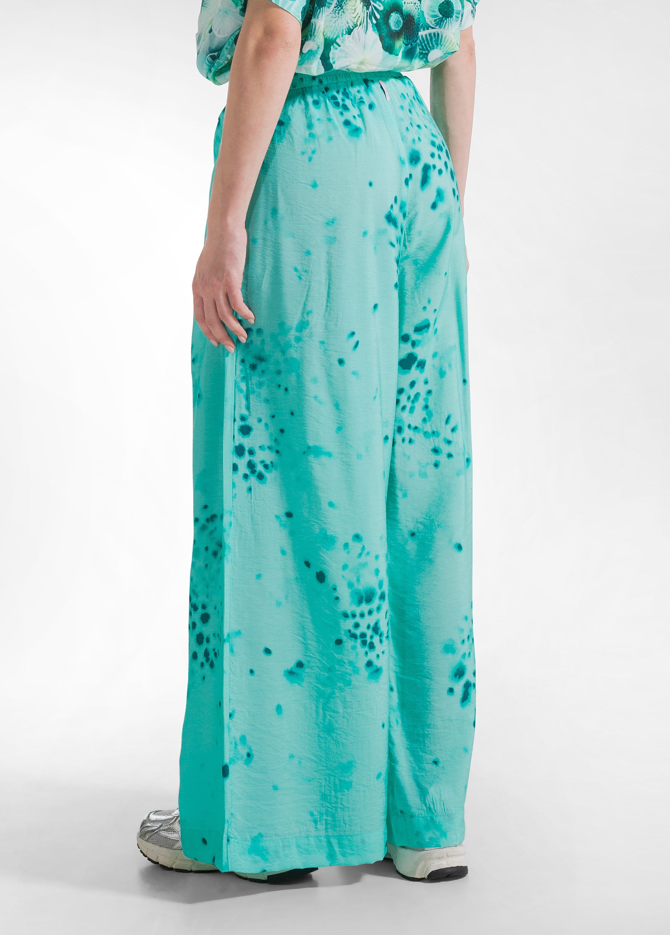 deha-pantaloni-larghi-viscosa-stropicciata-blu image 3