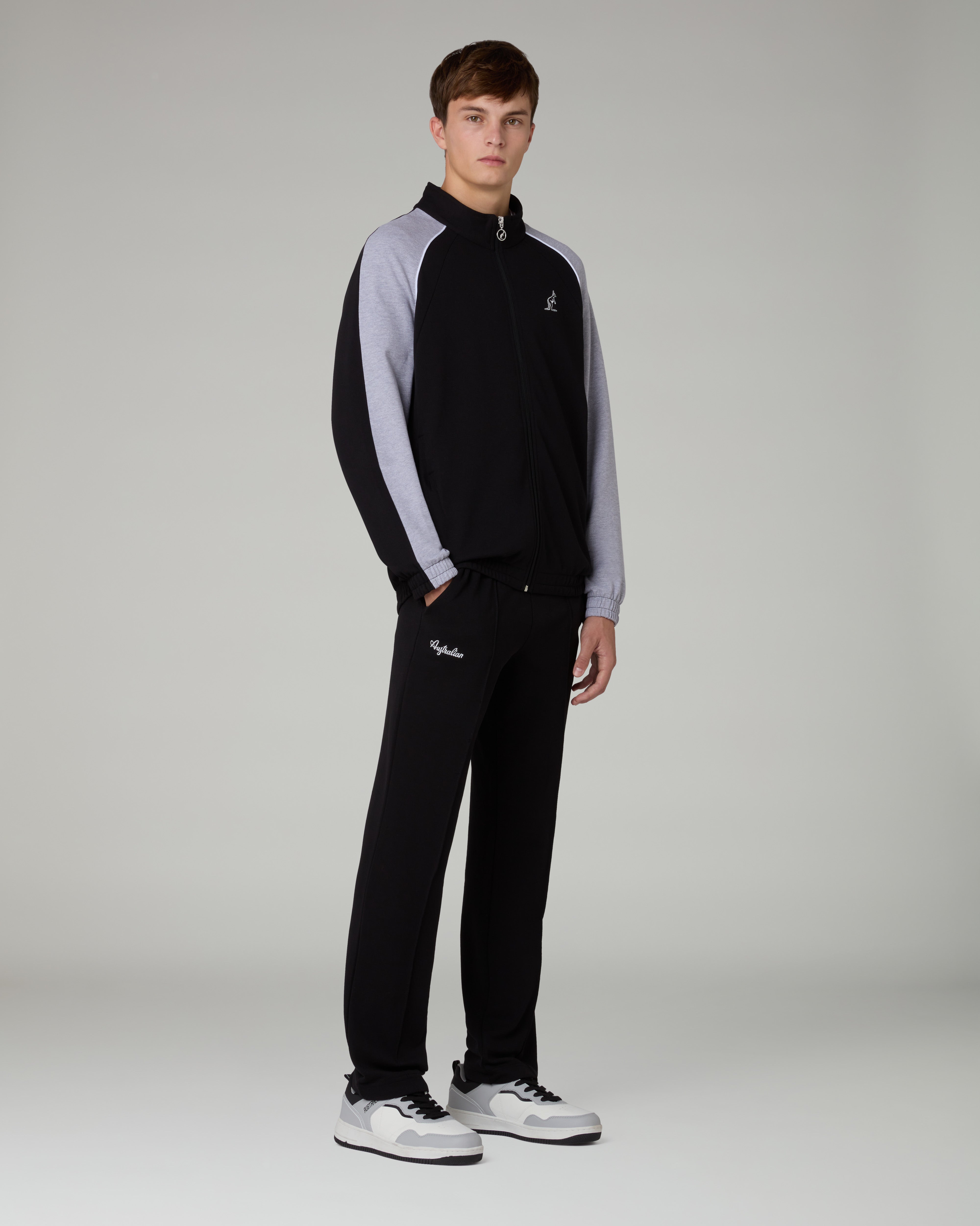australian-posh-piquet-tracksuit-tuta-nera-garzato-con-zip image 1