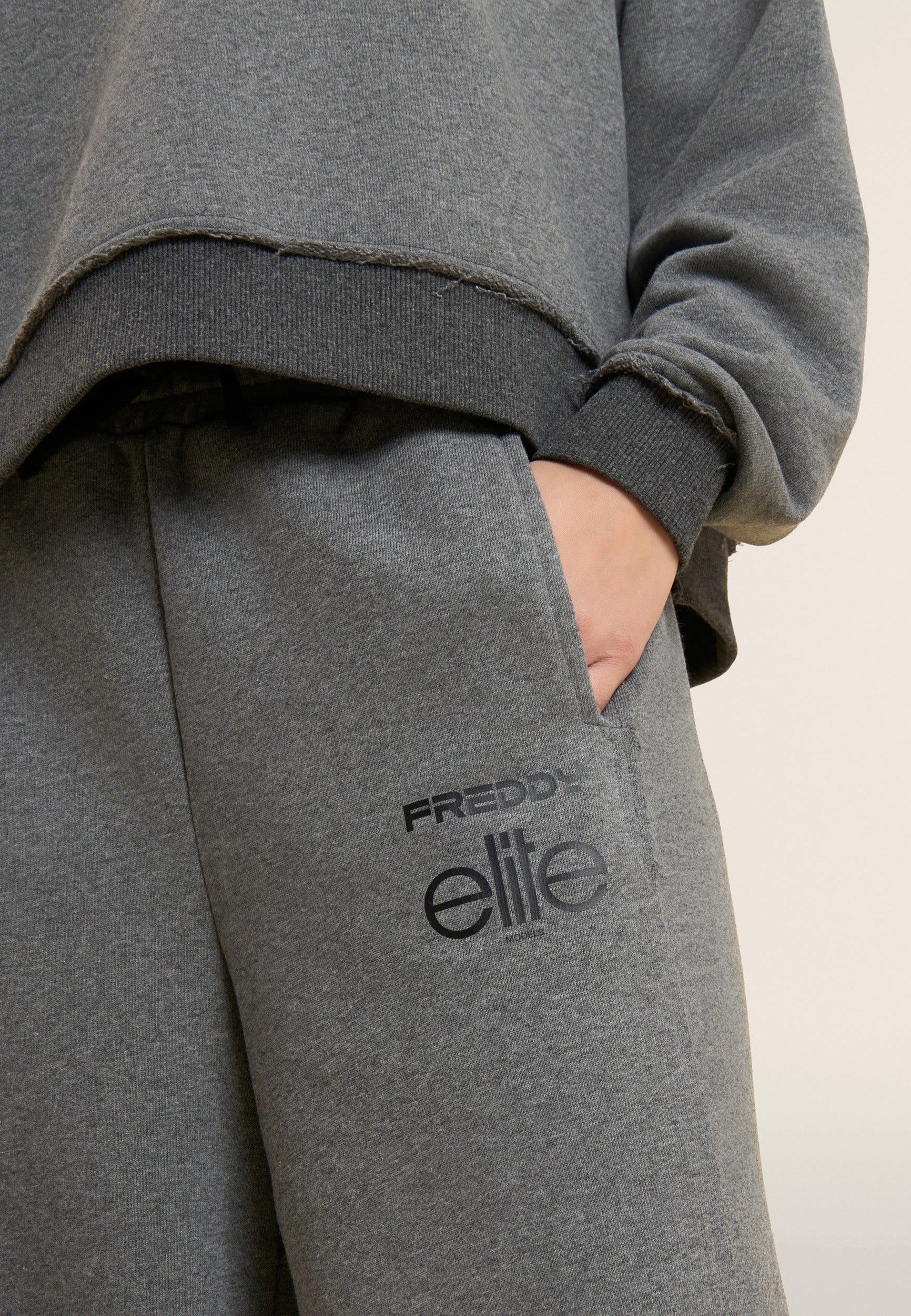 freddy-x-elite-pantalone-sportivo-m-lange-gamba-balloon-donna image 4
