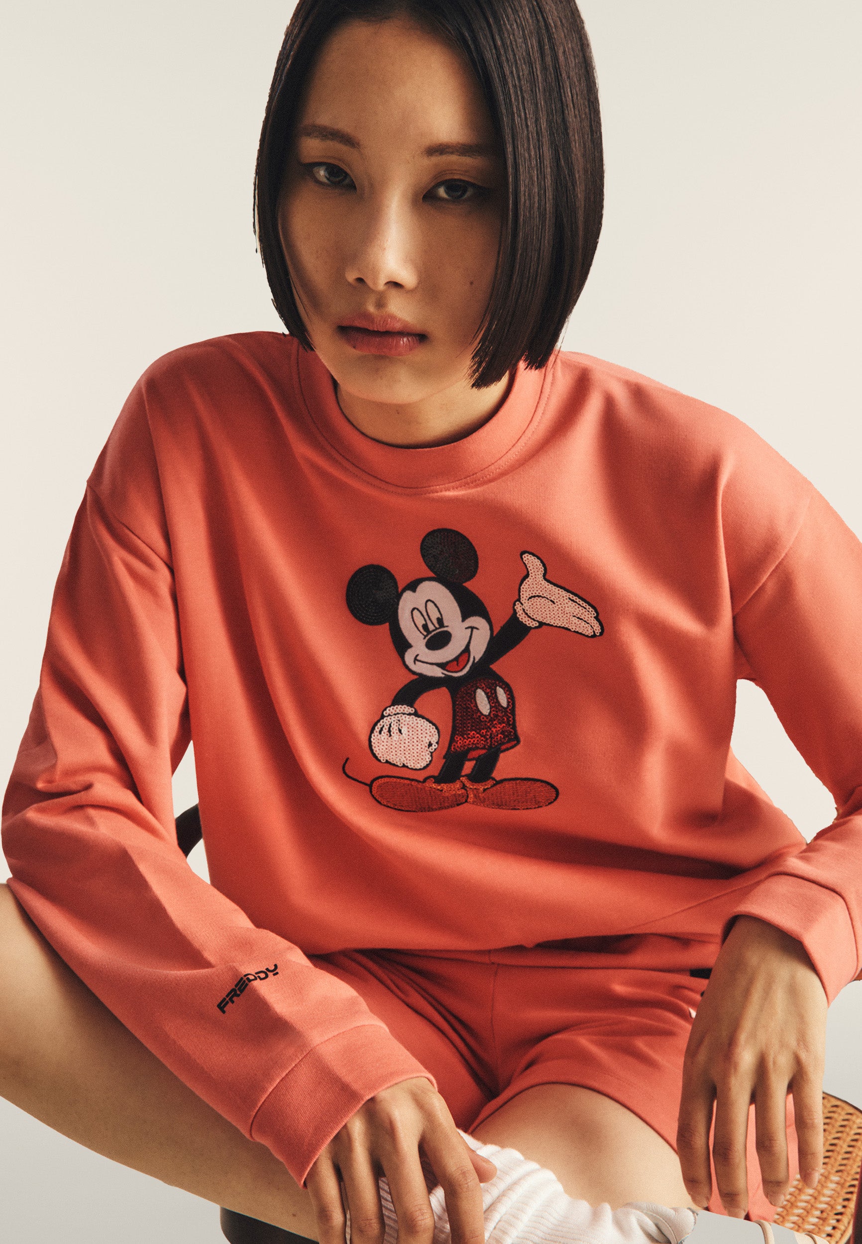 freddy-felpa-cropped-comfort-fit-mickey-mouse-french-terry image 4